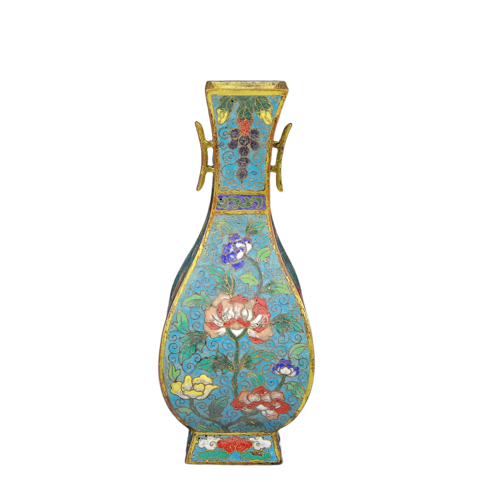 An Exquisite Cloisonne Lotus Pattern Vase: An Exquisite Cloisonne Lotus Pattern Vase,Ming Dynasty, China,Jingtai Four-character Mark,Size:3.1inx8.7in,Weight:865g