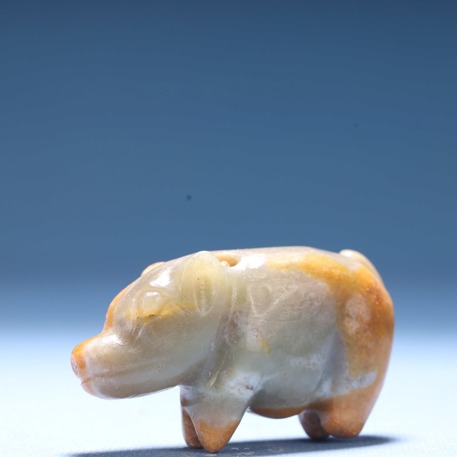 An Archaic Hongshan Culture Greenish Jade Pig Ornament: An Archaic Hongshan Culture Greenish Jade Pig Ornament,Ancient Time,China,Size:2.3inx1.3inx1.3in,Weight:63g