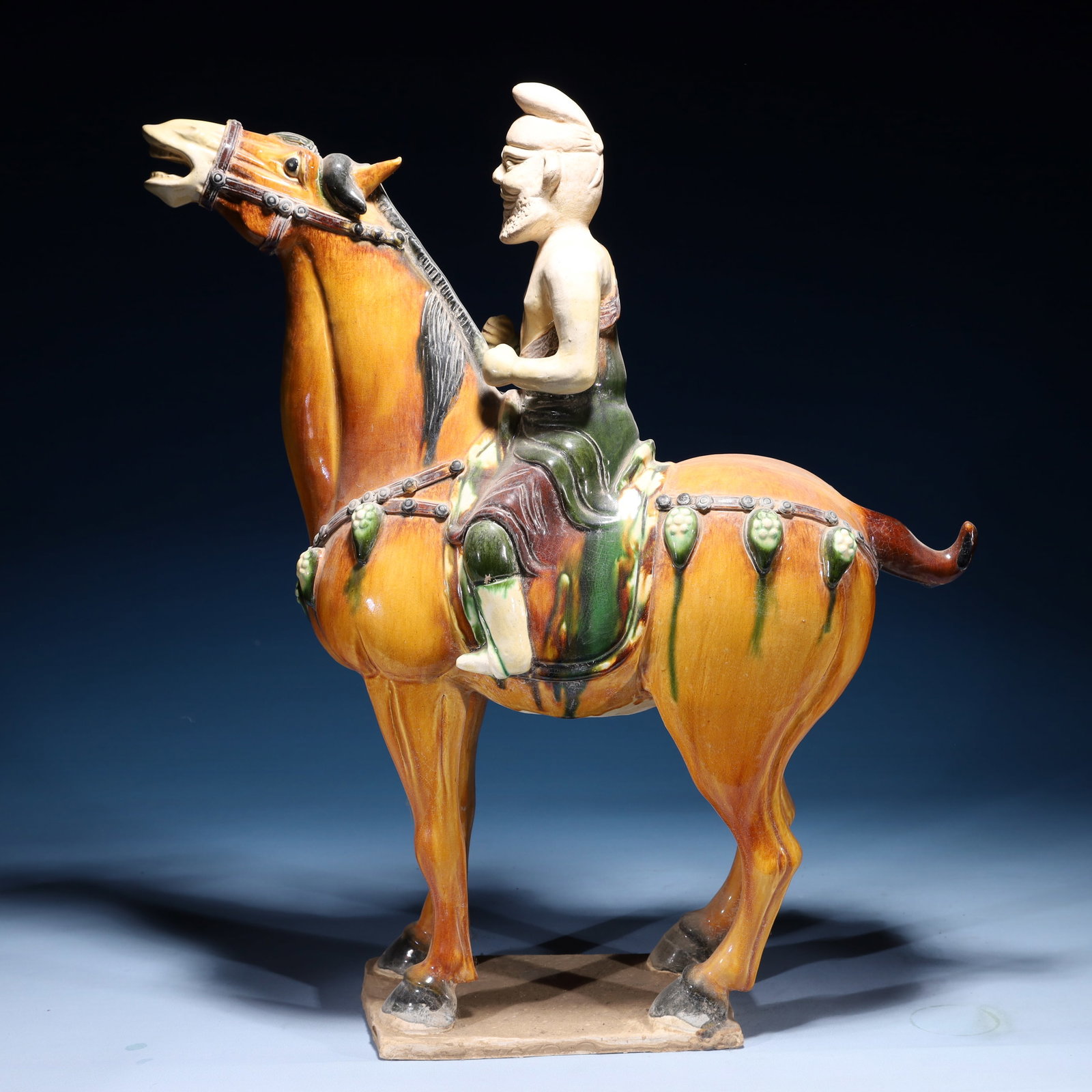 An Rare Tang Tri-Color Glazed Pottery Figure Riding Horse Ornament (1 of 14)