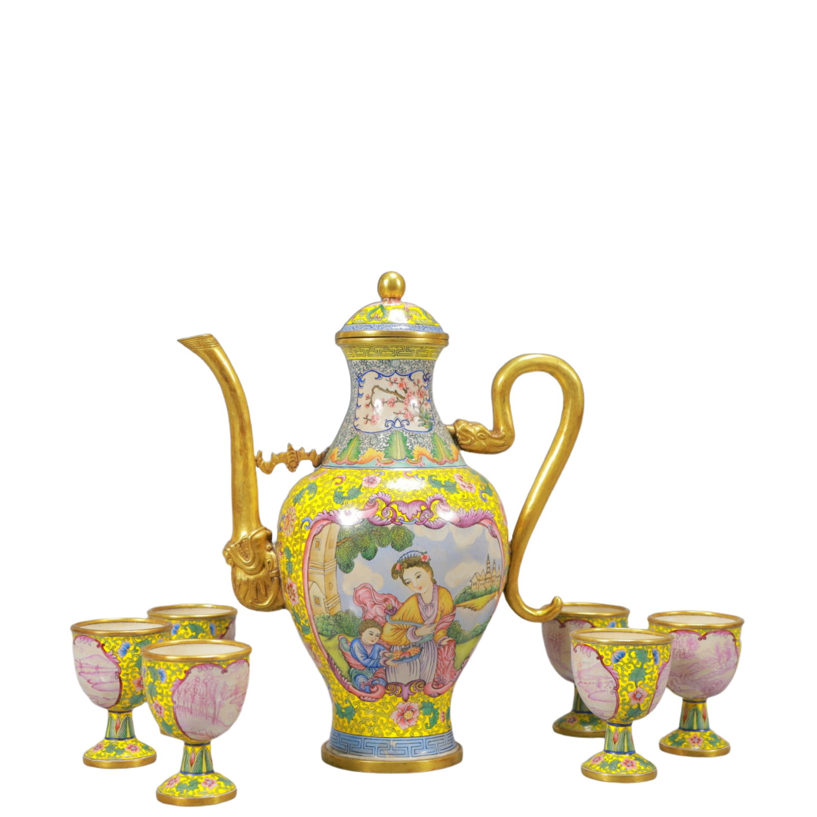 A Set of Fine Painted Enamel Figure Pattern Flagon: A Set of Fine Painted Enamel Figure Pattern Flagon,Qing Dynasty, China,Qianlong Four-character Mark,Size:(Flagon)7.1inx3.7inx7.9in,(Cup)1.6inx2.2in*6,Total Weight:650g 一套画珐