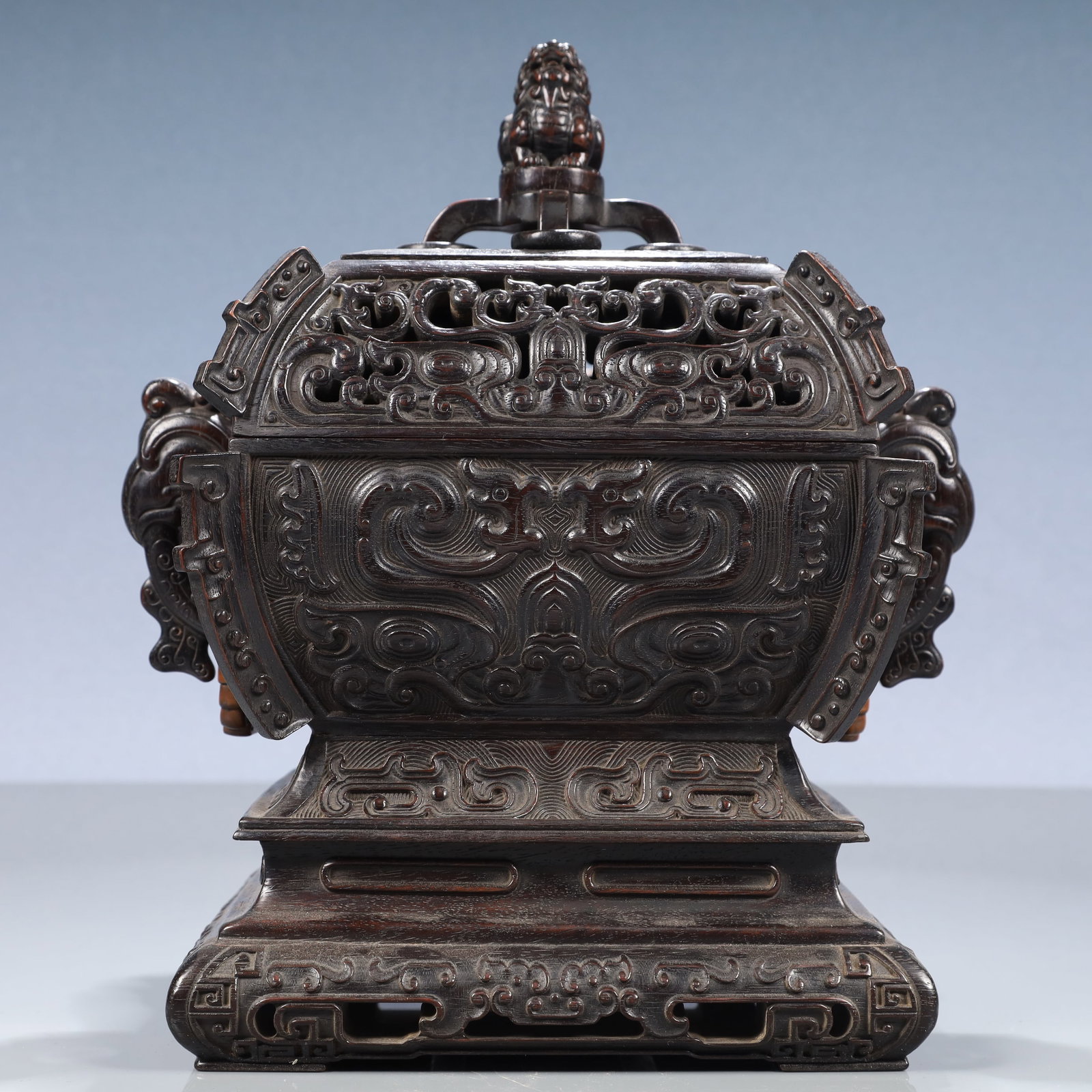 An Exquisite Zitanwood Beast-Face and Chi-Dragon Pattern Elephant-Ears Censer: An Exquisite Zitanwood Beast-Face and Chi-Dragon Pattern Elephant-Ears Censer,Qing Dynasty, China,Qianlong Four-character Mark,Size:9.1inx6.7inx10.6in,Weight:1500g 紫檀木兽&
