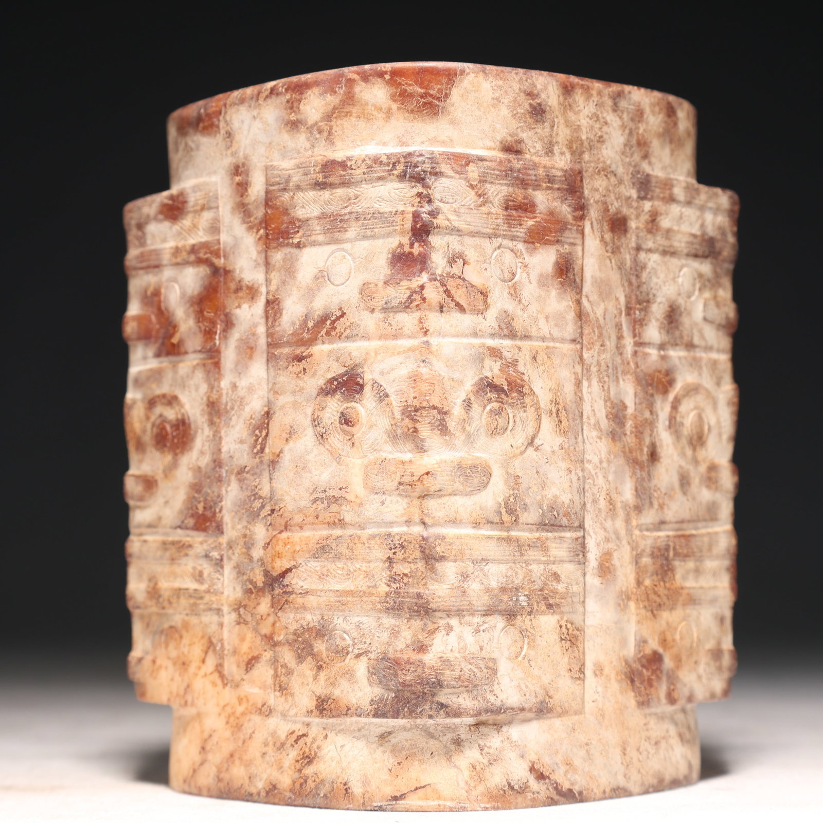 An Archaic Hongshan Culture Yellow Jade Cong: An Archaic Hongshan Culture Yellow Jade Cong,Ancient Time, China,Size:3.1inx4.7in Weight:1350g 红山文化黄玉琮,新石器时期