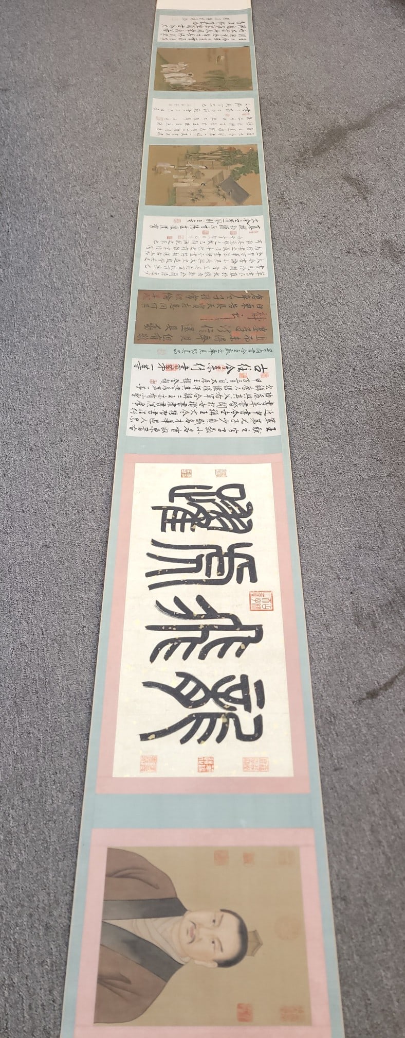 A Chinese Hand Scroll Ink Calligraphy on Silk,Wang Xianzhi (1 of 17)