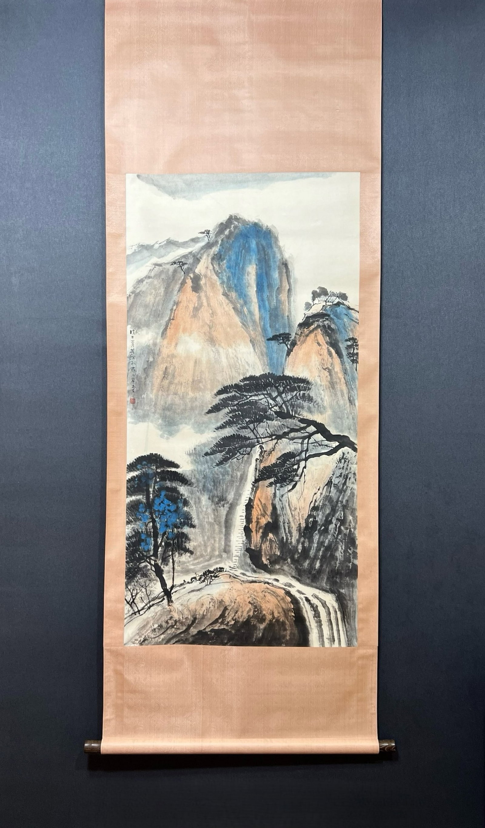 A Chinese Vertical Scroll Ink Painting of Landscape on Paper: A Chinese Vertical Scroll Ink Painting of Landscape on Paper,Yang Shanshen,Size:26.4inx53.9in 一幅中国水墨山水画立轴,杨善&