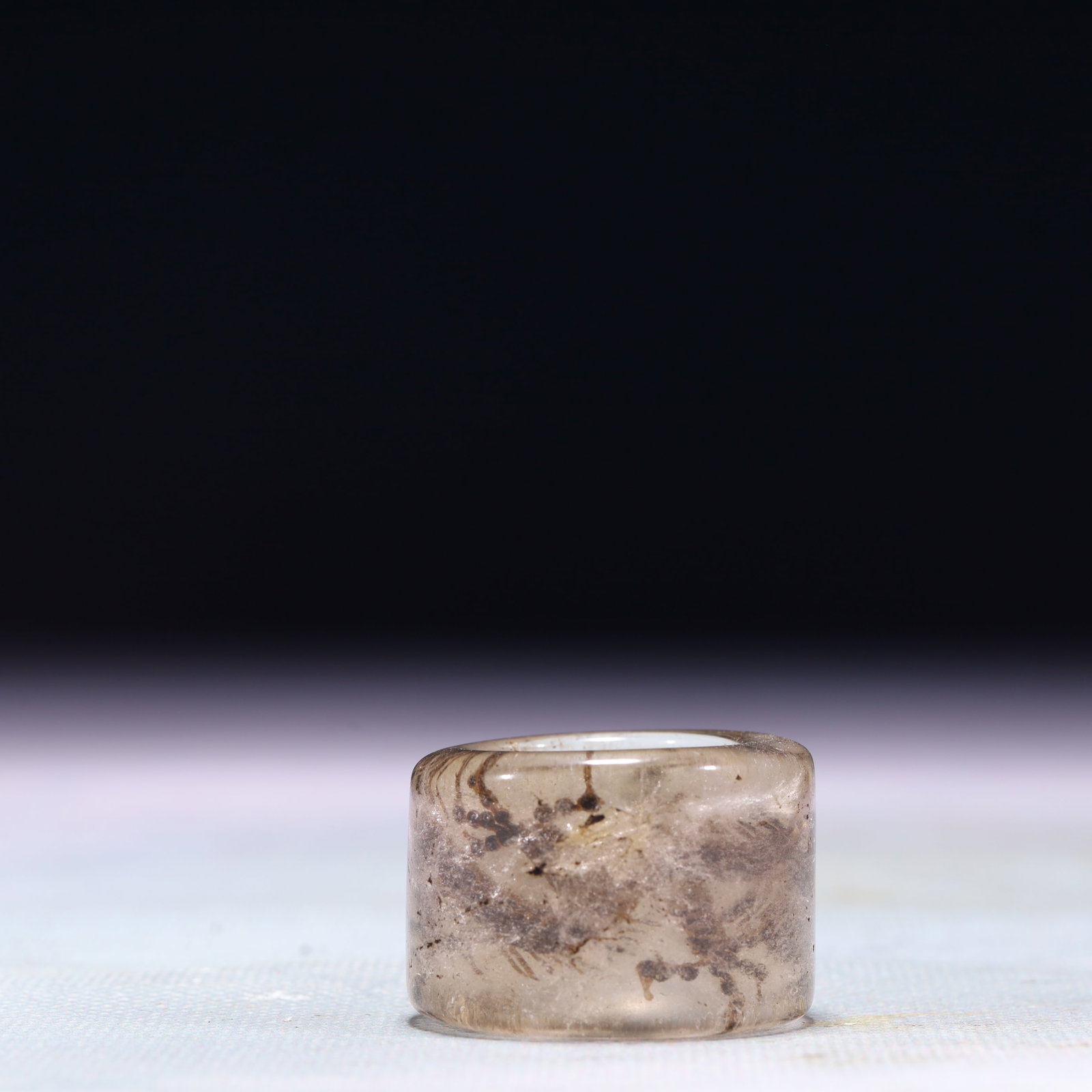 An Exquisite Crystal Dragon Pattern Thumb Ring - 2