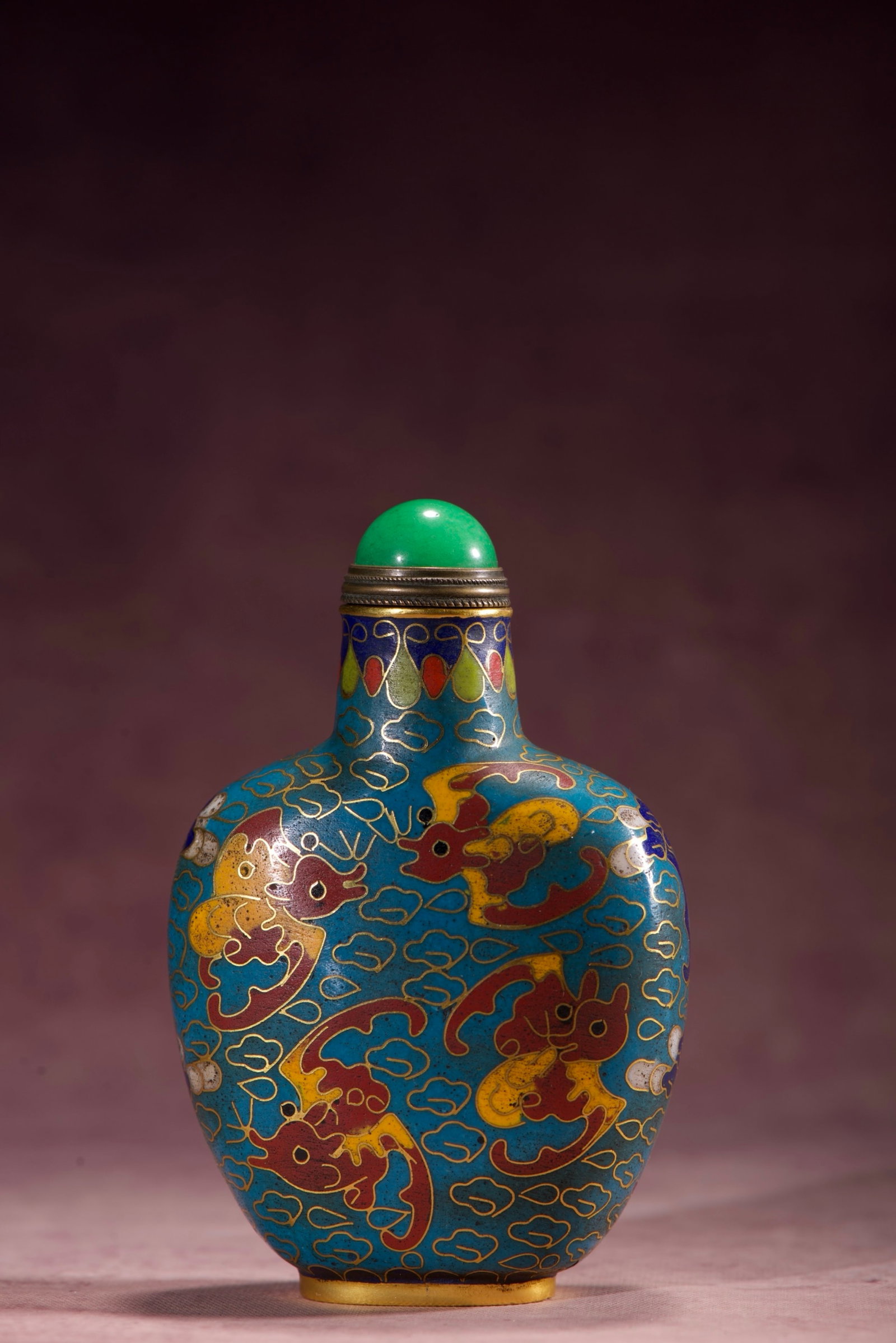 An Exquisite Cloisonne Bats Pattern Snuff Bottle - 4