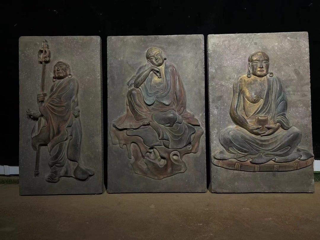 A Set of Rare Limestone Arhat Ornaments: A Set of Rare Limestone Arhat Ornaments,Tang Dynasty, China,Size:29.5inx16.1inx2.8in 一套青石罗汉摆件,中国唐代