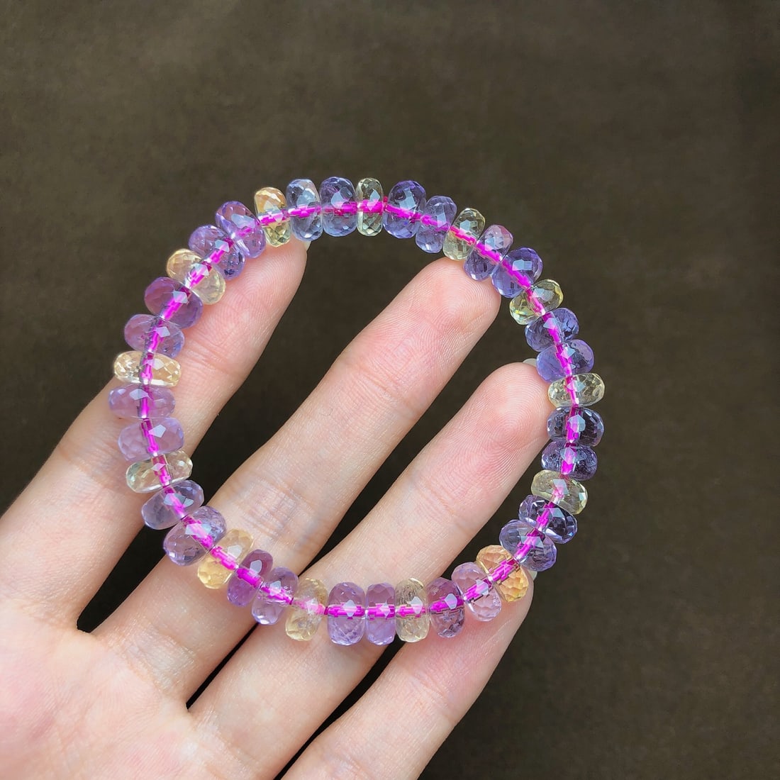 An Exquisite Crystal Bracelets: An Exquisite Crystal Bracelets,Size:0.3inx0.2in,Weight:21.6g 水晶手串