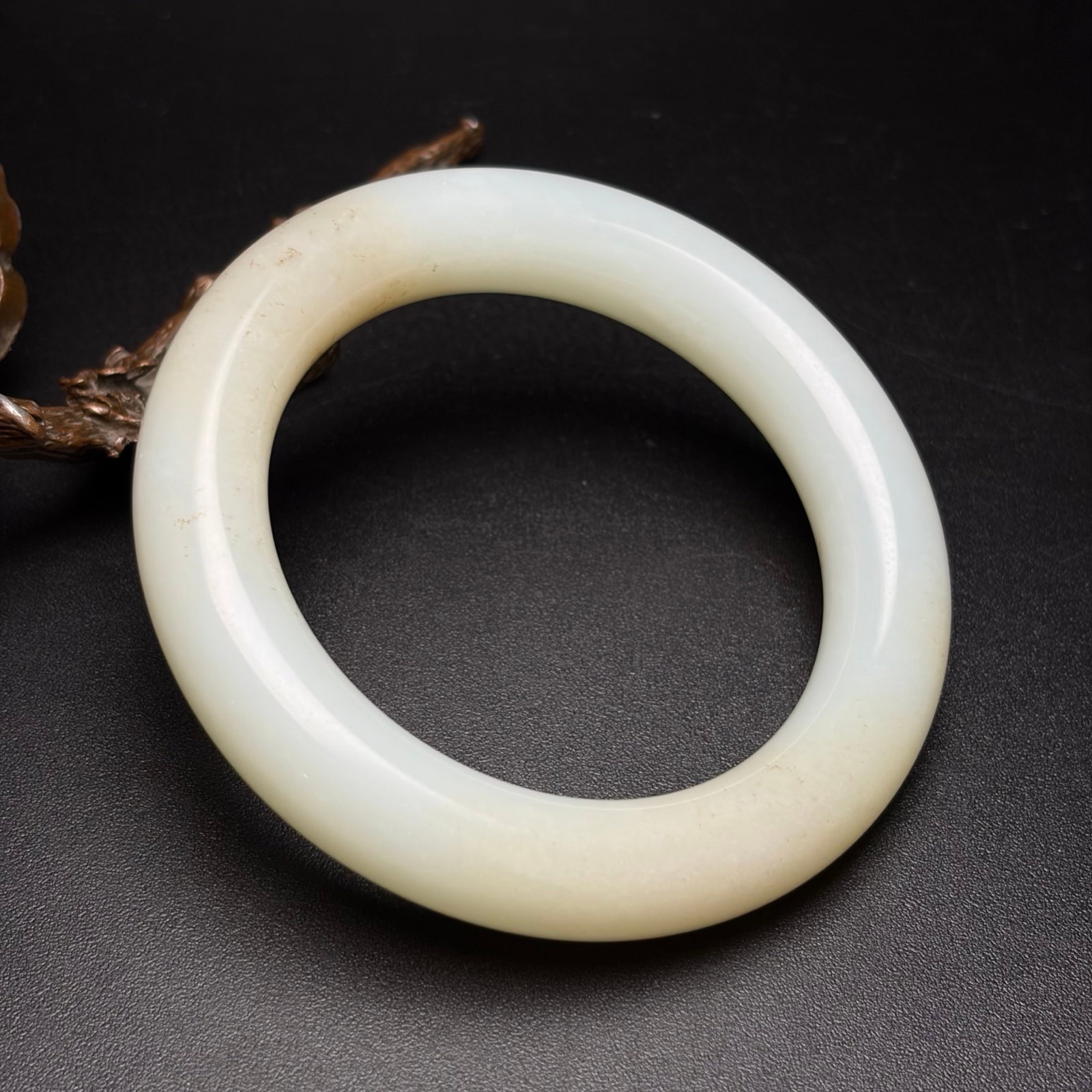 An Exquisite White Jade Bracelets - 3