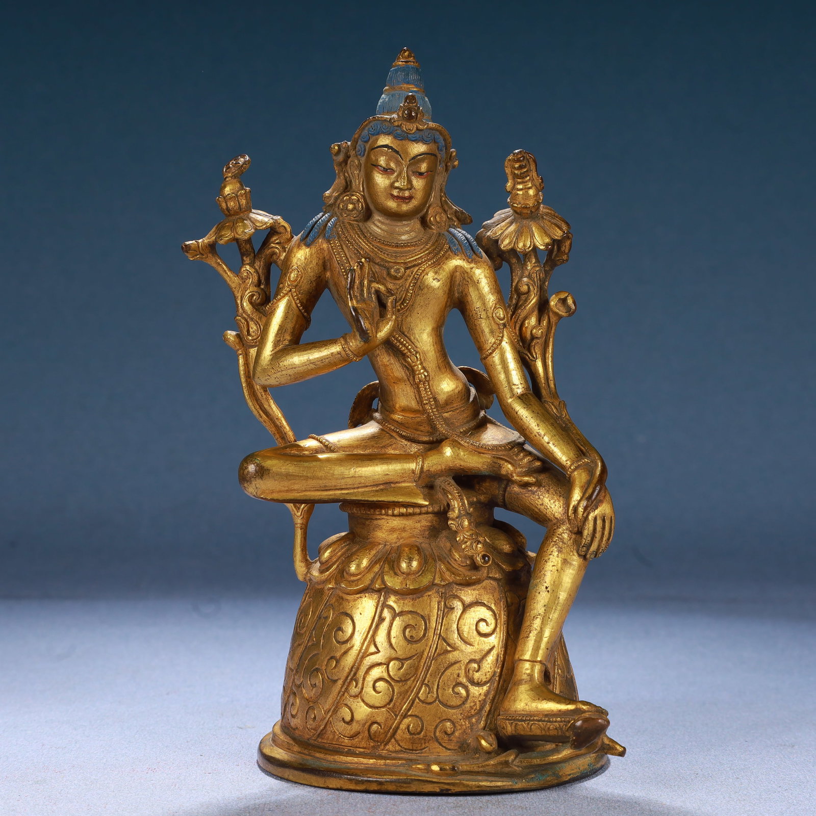A Solemn Gilt Bronze Statue of Tara: A Solemn Gilt Bronze Statue of Tara,Qing Dynasty, China,Size:3.5inx7.1in,Weight:1050g 铜鎏金度母像,中国清代
