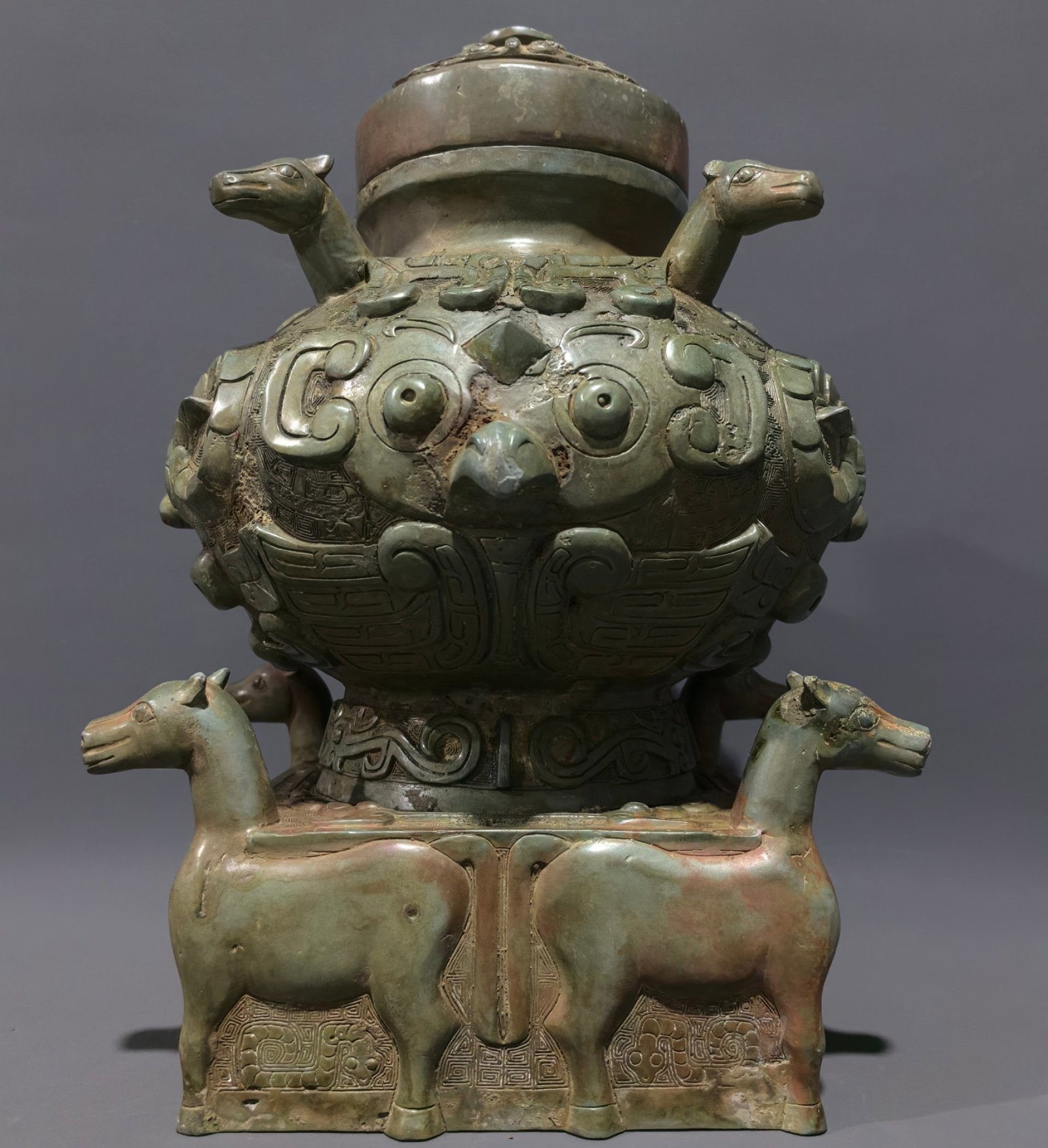An Archaic Bronze Ancient Owl and Beast-Face Pattern Food Vessel,With Base: An Archaic Bronze Ancient Owl and Beast-Face Pattern Food Vessel,With Base,W.Zhou , China,Size:13inx9.8inx6.7in,Weight:6.5kg 中国西周时期立马鸮