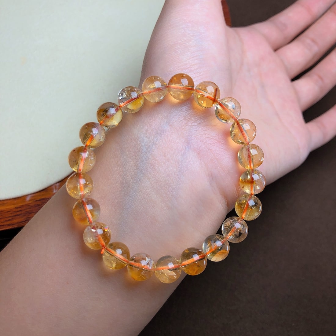 An Exquisite Crystal Bracelets - 2