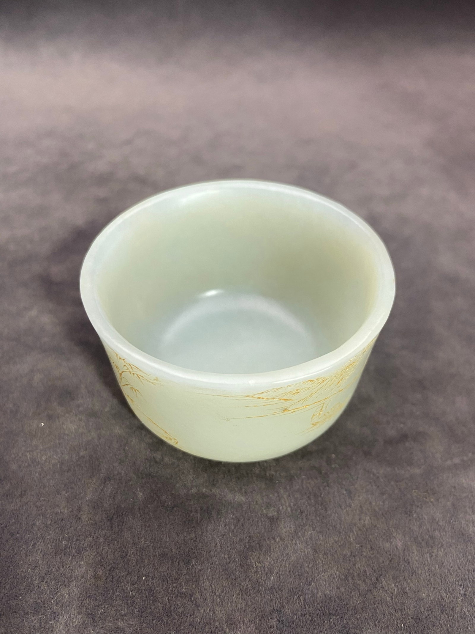 An Exquisite White Jade Painted Gold Landscape Pattern Bowl,with poem: An Exquisite White Jade Painted Gold Landscape Pattern Bowl,with poem,Qing Dynasty,China,Size:1.4inx2.3in,Weight:74g 白玉描金山水纹碗,带诗&#