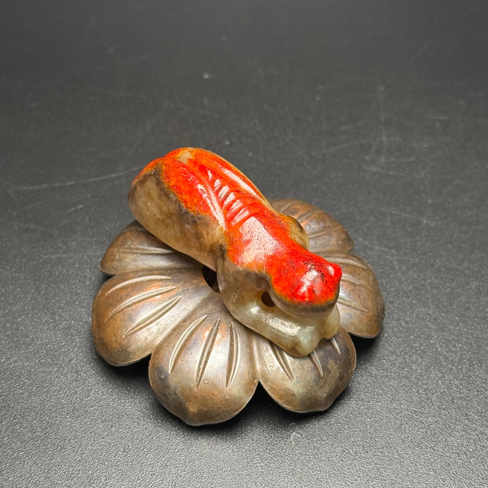 An Exquisite Archaic Jade Beast Ornament: An Exquisite Archaic Jade Beast Ornament,Ancient Time,China,Size:2.2inx0.8inx0.8in,Weight:37g 高古玉兽摆件,中国远古时期
