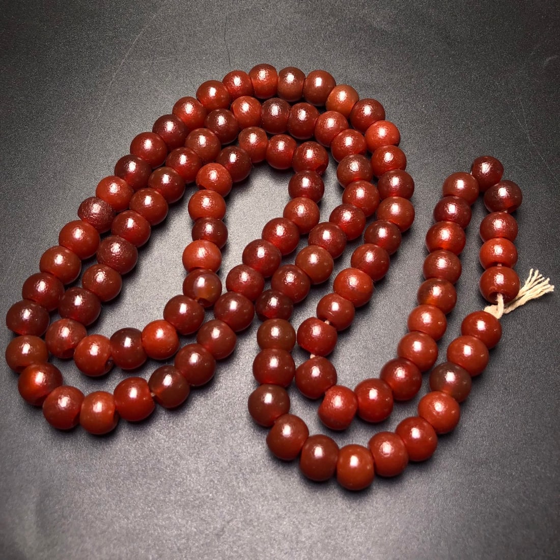 A Precious Agate Necklace - 3