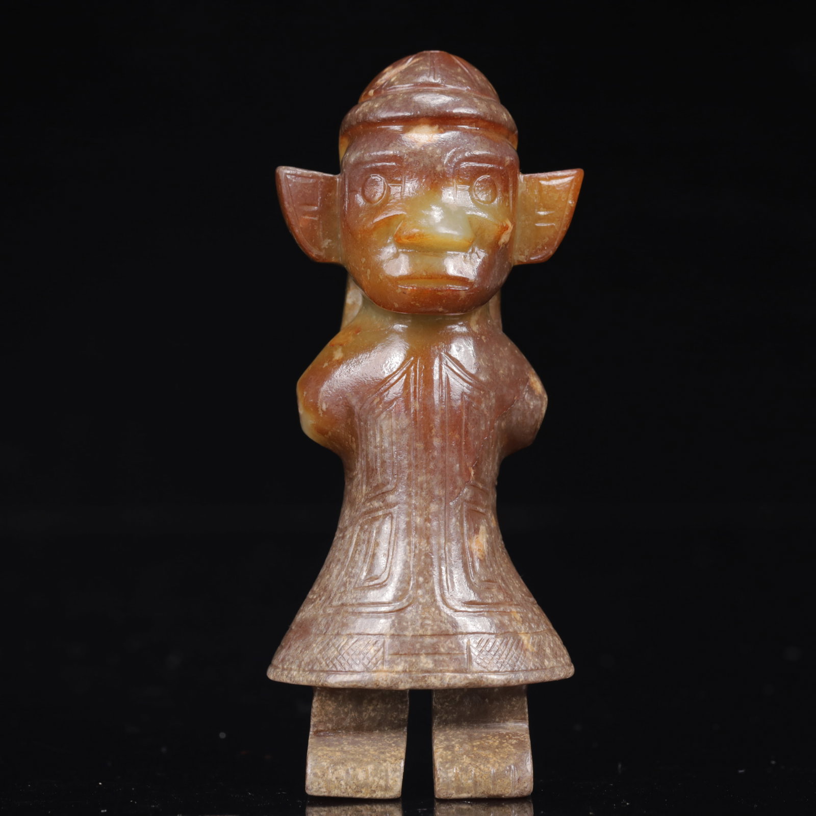 An Exquisite Gaogu Jade Figure Ornament: An Exquisite Gaogu Jade Figure Ornament,Qing Dynasty,China,Size:1.6inx1.2inx4.3in,Weight:187g 高古玉人物摆件,中国清代