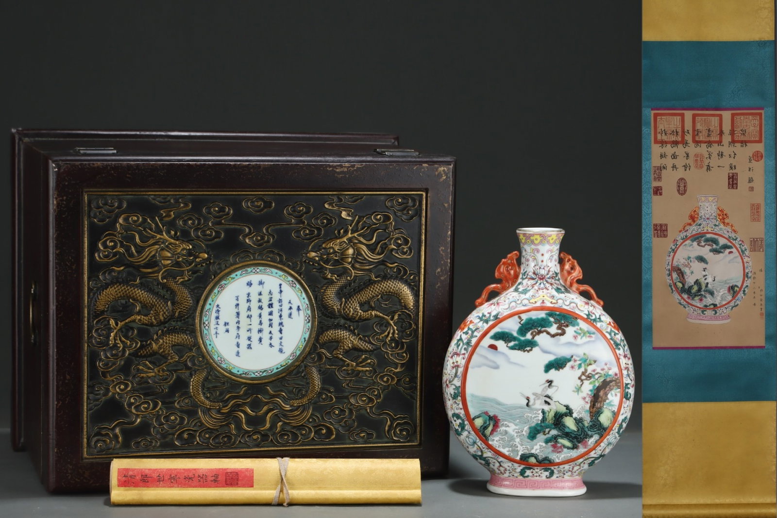 A Rare Famille-Rose Painted Gold Pine and Crane Pattern Double-Ears Vase,with Chinese Vertical: A Rare Famille-Rose Painted Gold Pine and Crane Pattern Double-Ears Vase,with Chinese Vertical Scroll Ink Painting on Silk,Qing Dynasty,China,Yongzheng Six-character Mark,Size:(Without frame)24.6inx11