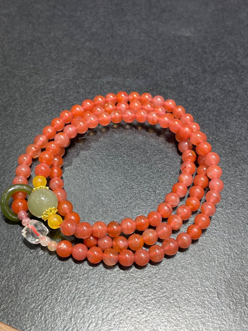 An Exquisite Agate Bracelet - 2