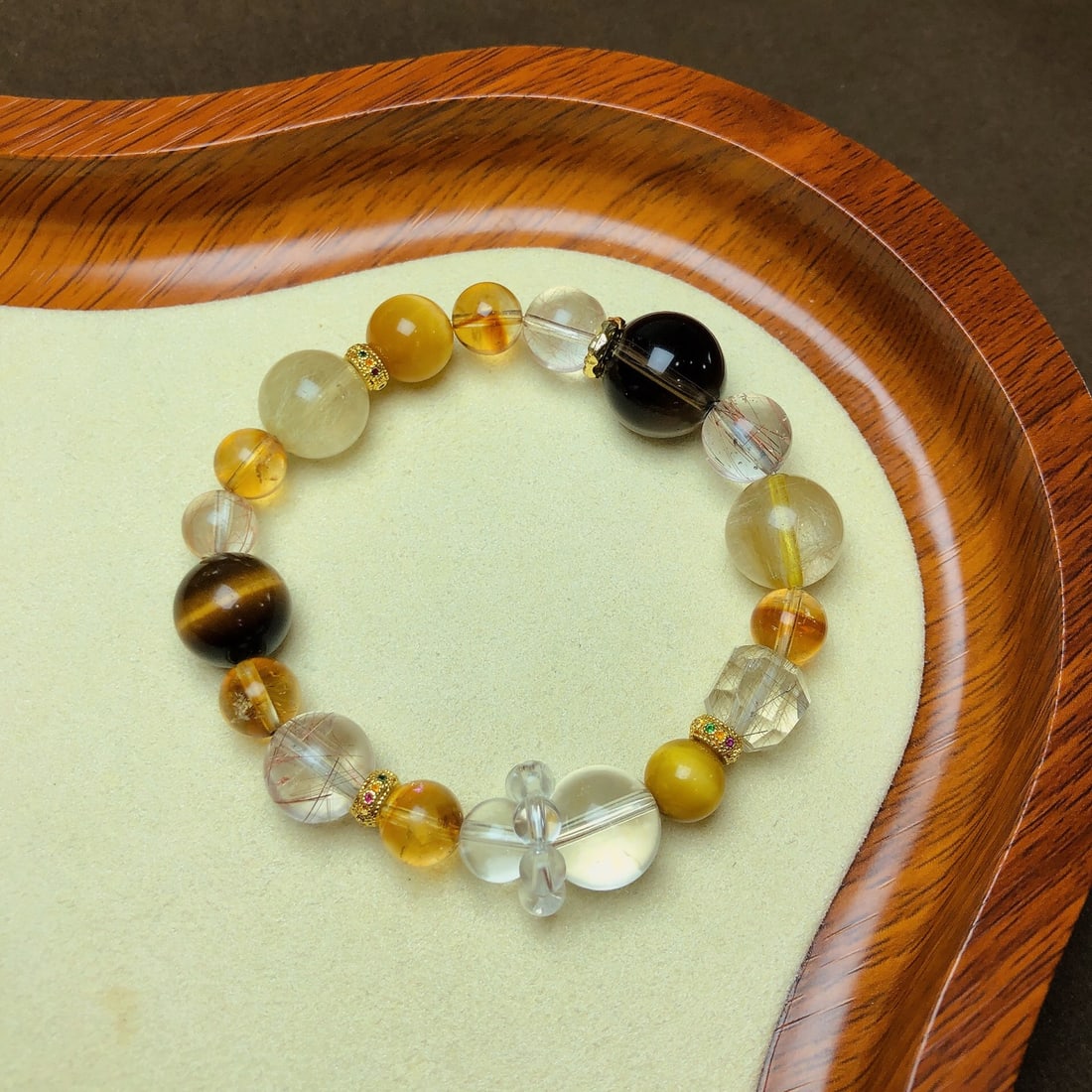 An Exquisite Crystal Bracelets - 8
