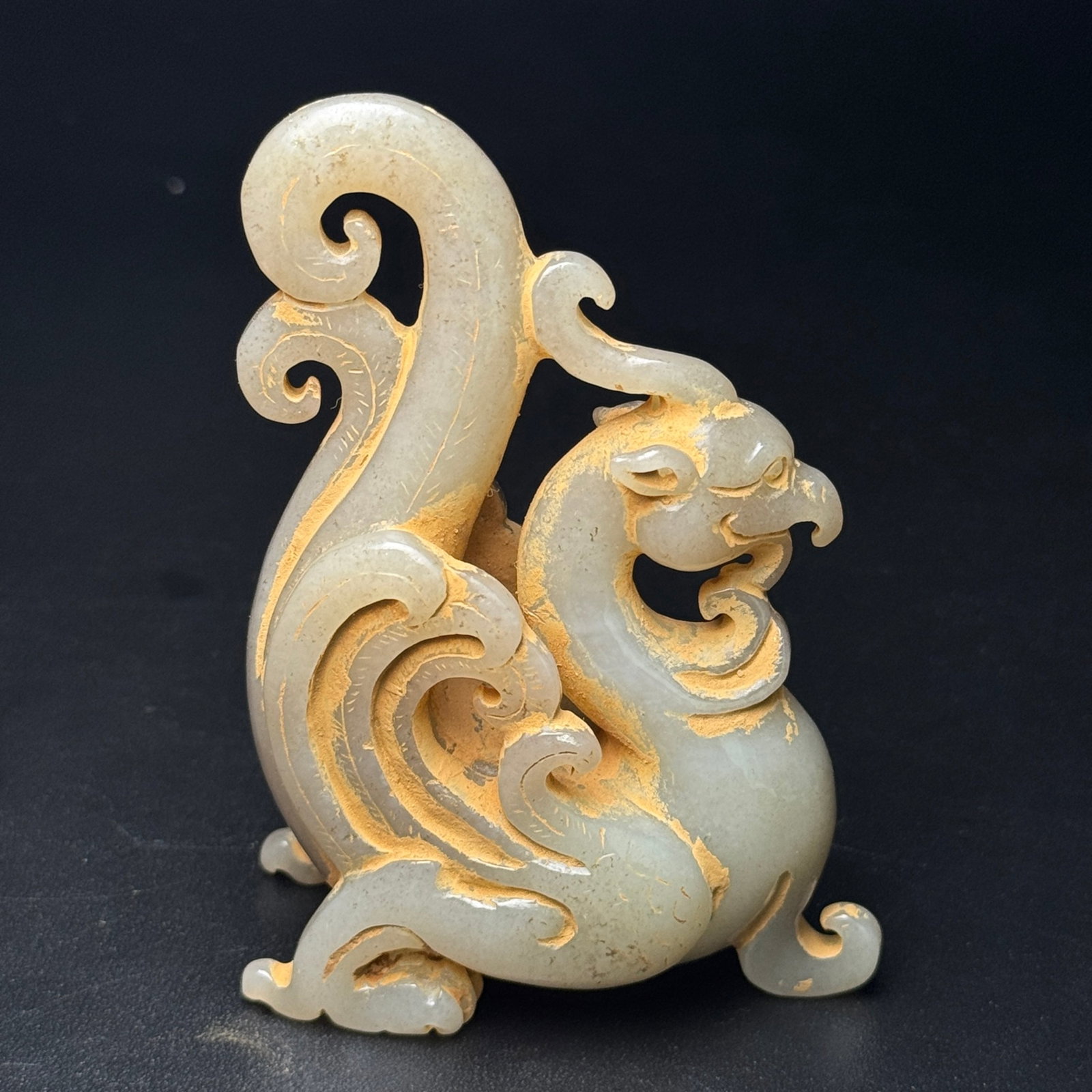 An Exquisite White Jade Phoenix Ornament: An Exquisite White Jade Phoenix Ornament,Qing Dynasty,China,Size:3.5inx2.5inx1.3in,Weight:151g 白玉凤摆件,中国清代