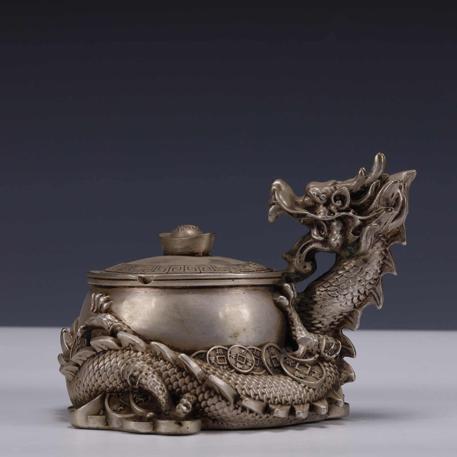 An Exquisite Silver-Plated Bronze Dragon Censer: An Exquisite Silver-Plated Bronze Dragon Censer ,Ming Dynasty, China,Xuande Six-character Mark,Size:6.7inx5.1inx5.1in,Weight:1000g 铜镀银龙香炉,中国
