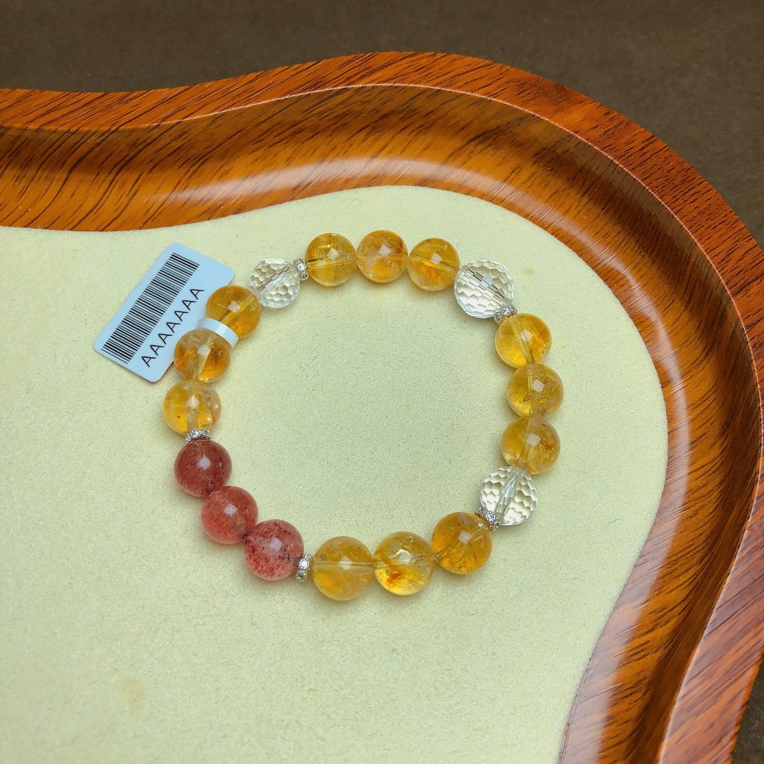 An Exquisite Crystal Bracelet: An Exquisite Crystal Bracelet,Size:0.4in,Weight:21.6g 水晶手串