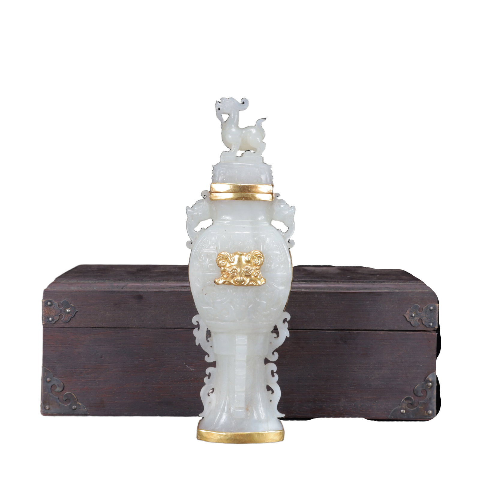 An Exquisite White Jade Cover with Gold Beast-Face Pattern Double-Ears Bottle: An Exquisite White Jade Cover with Gold Beast-Face Pattern Double-Ears Bottle,Qing Dynasty,China,Size:(Bottle)2.8inx2inx8.7in,(Box)11inx5.5inx4.3in,Weight:530g 白玉包金兽