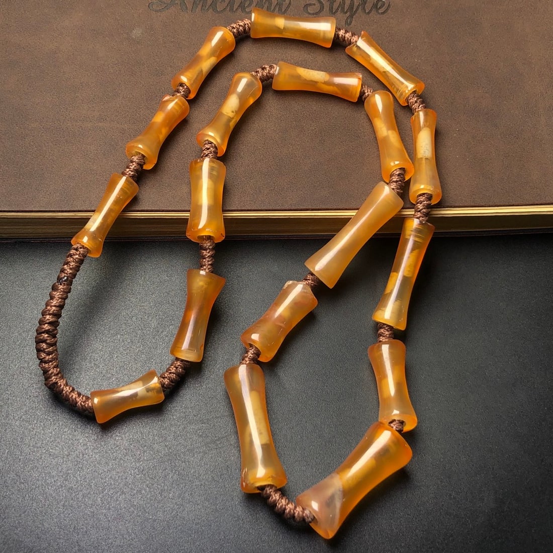 An Exquisite Agate Pendant - 2