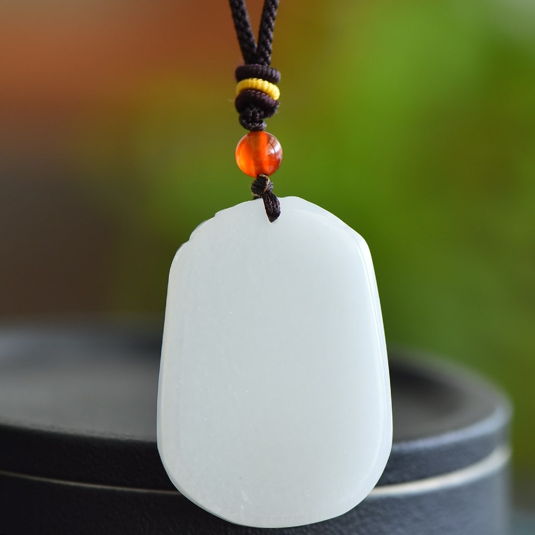 An Exquisite White Jade Monkey Pattern Pendant - 2
