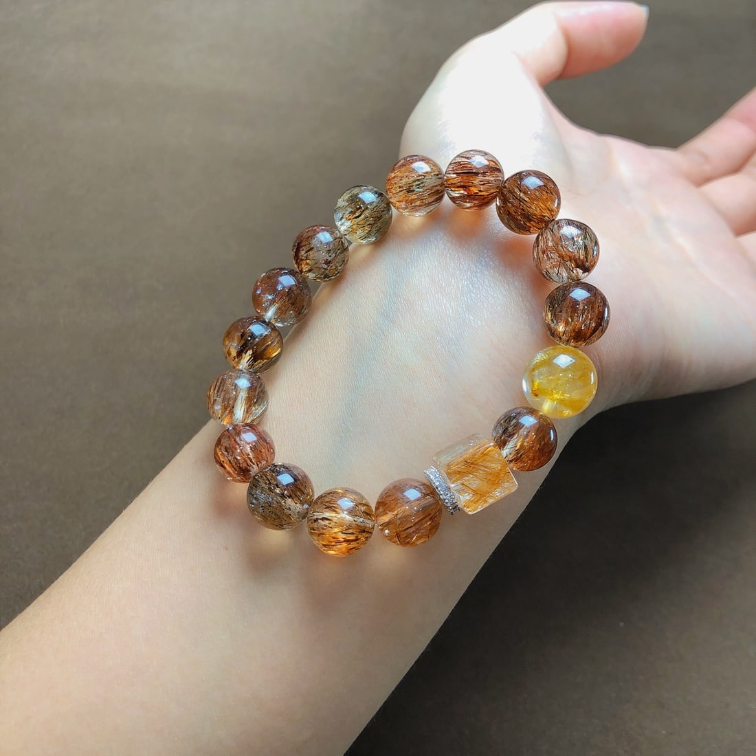 An Exquisite Crystal Bracelets - 7
