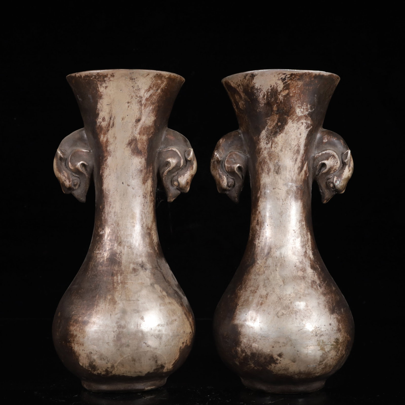 A Pair of Exquisite Silver-Plated Bronze Beast-Ears Vase: A Pair of Exquisite Silver-Plated Bronze Beast-Ears Vase,Qing Dynasty,China,Size:5.1inx10.6in,Weight:3850g 一对铜镀银兽耳瓶,中国清