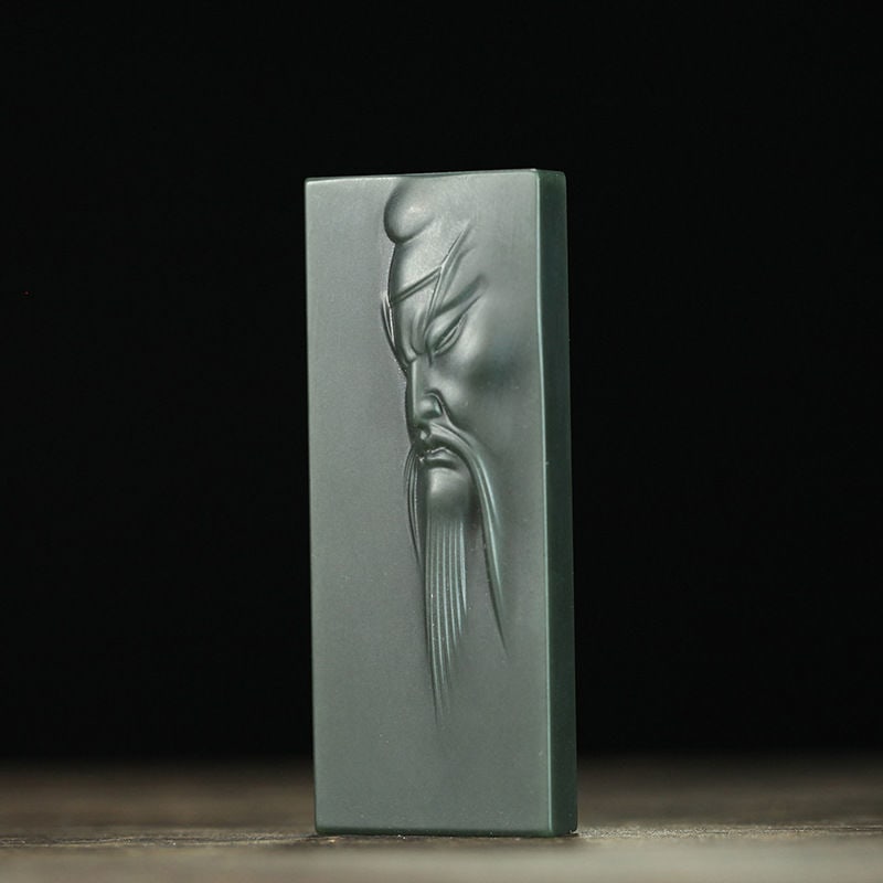 An Exquisite Cyan jade Statue of Guangong Pendant: An Exquisite Cyan jade Statue of Guangong Pendant 青玉关公像挂件