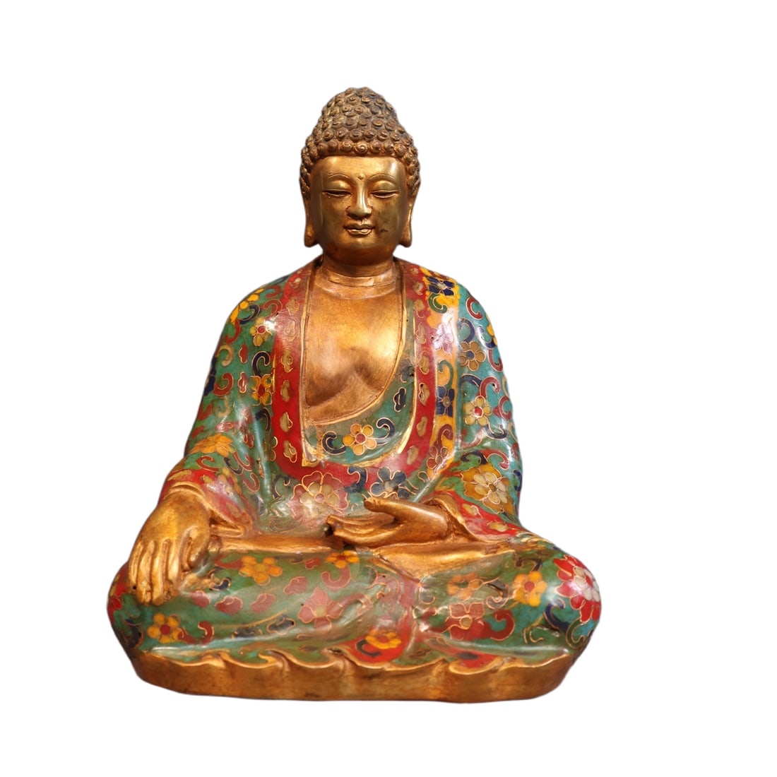 An Exquisite Gilt Bronze Cloisonne Lotus Pattern Statue of Sakyamuni: An Exquisite Gilt Bronze Cloisonne Lotus Pattern Statue of Sakyamuni,Ming Dynasty,China,Yongle Six-character Mark,Size:9.1inx6.5inx4.7in,Weight:1800g 铜鎏金景泰蓝&#