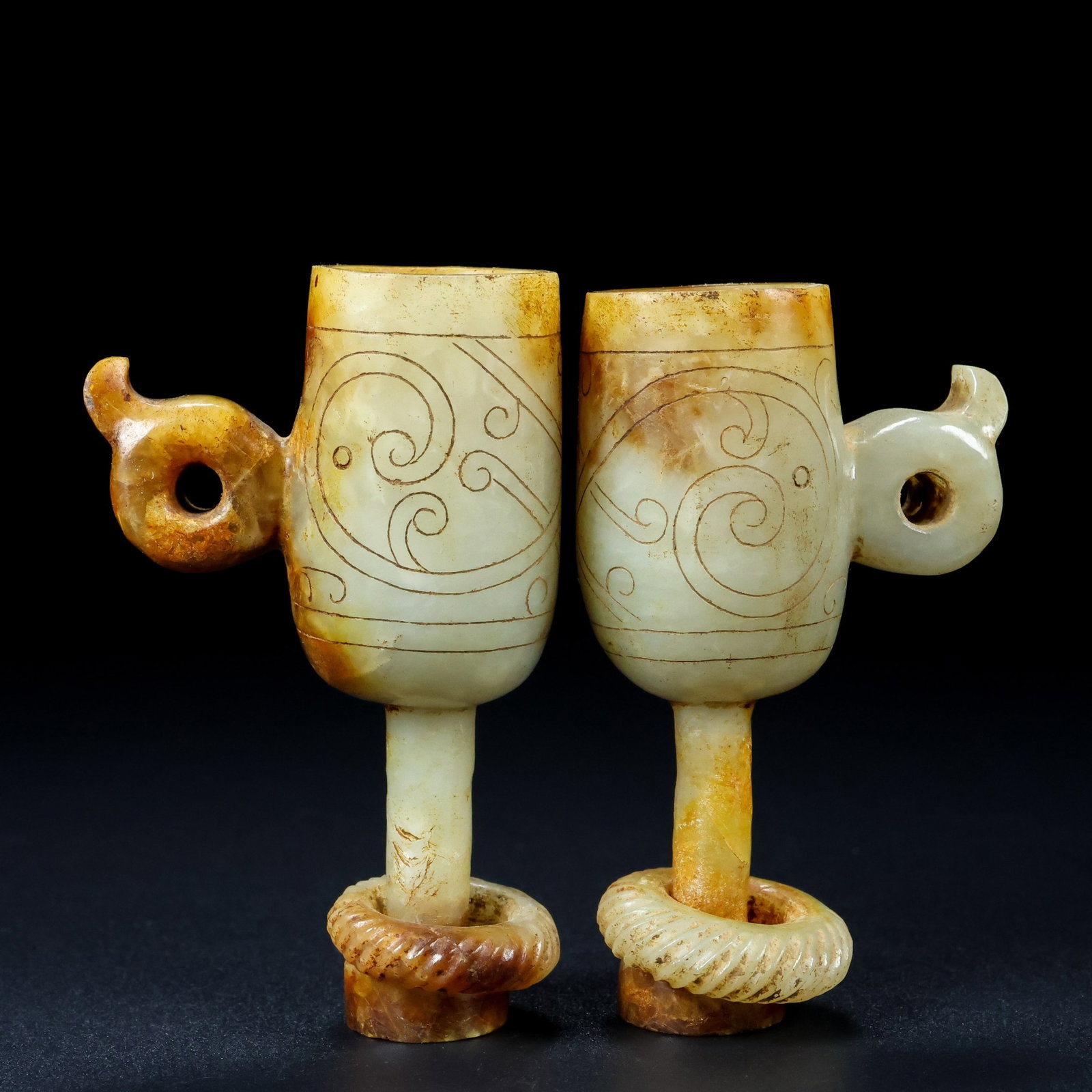 A Pair of Exquisite White Jade Chi-Dragon Pattern Cups (1 of 9)