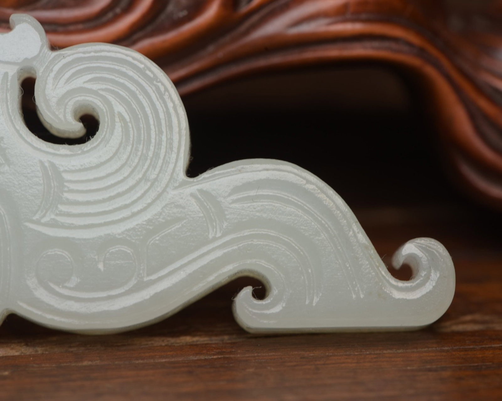 An Exquisite White Jade Phoenix Pattern Pendant - 7