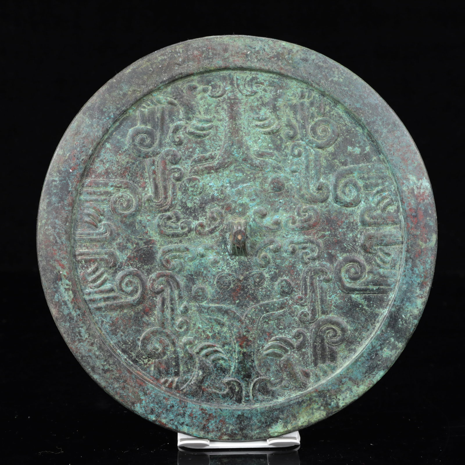 An Archaic Bronze Chi-Dragon Pattern Round Mirror: An Archaic Bronze Chi-Dragon Pattern Round Mirror,The Warring States period in China,Size:7.7inx0.6in,Weight:1100g 青铜螭龙纹圆镜,中国战