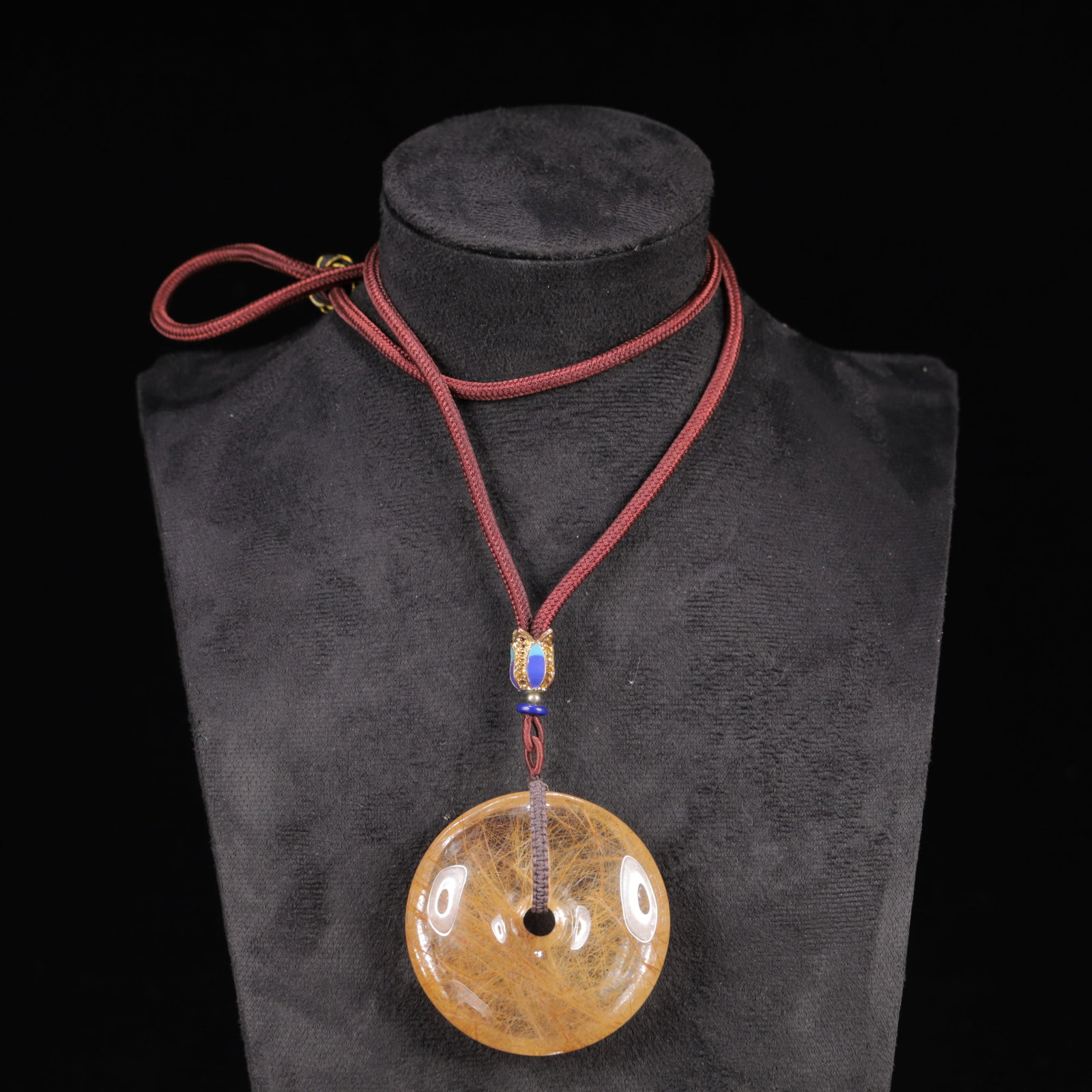 An Exquisite Crystal Pendant (1 of 3)
