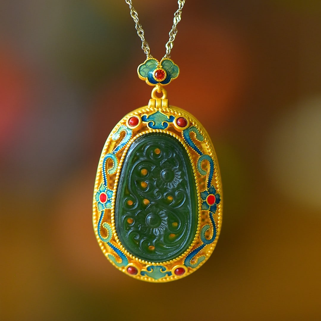 An Exquisite Sterling Silver-Gold Plated Inlaid Jasper Pendant (1 of 5)