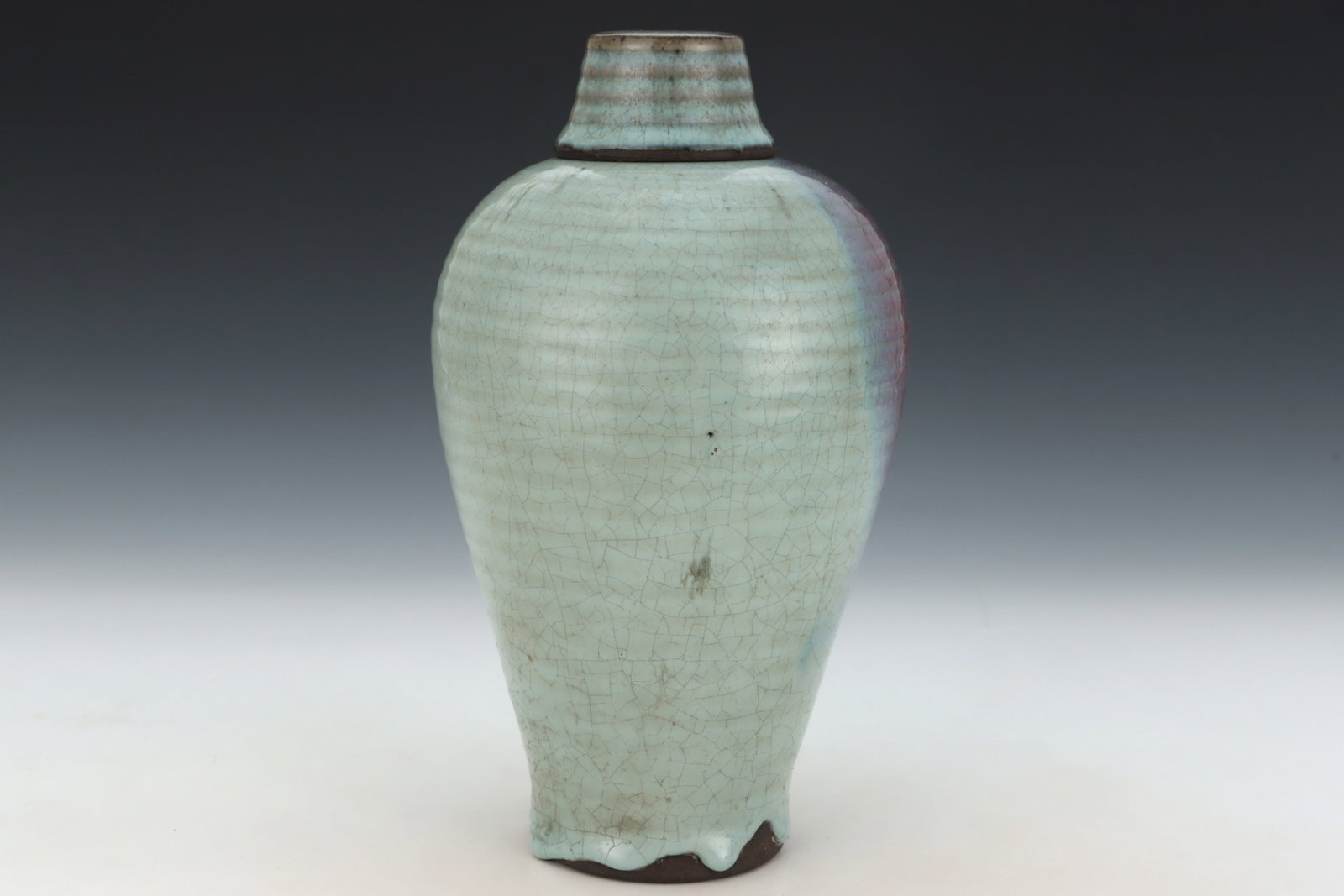 An Exquisite Jun yao Bottle - 3