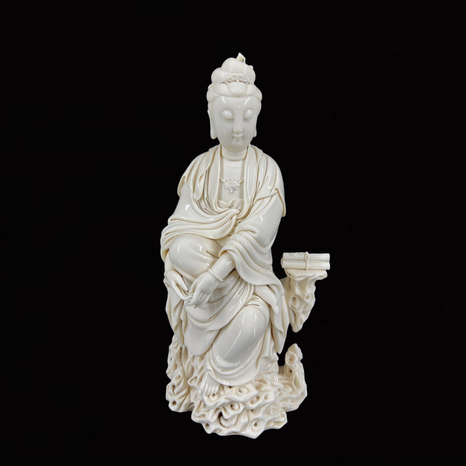 A Solemn Blance-De-Chine Statue of Avalokitesvara: A Solemn Blance-De-Chine Statue of Avalokitesvara,Ming Dynasty,China,He Chaozong Mark,Size:16.3in 德化瓷观音像,中国明代,何朝