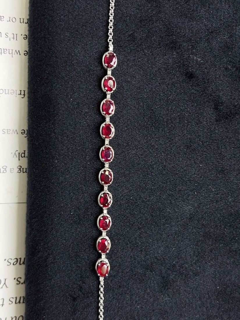 A Exquisite 18k Gold Inlaid 2.58ct Natural Ruby Bracelets,Inlaid Diamond (1 of 3)