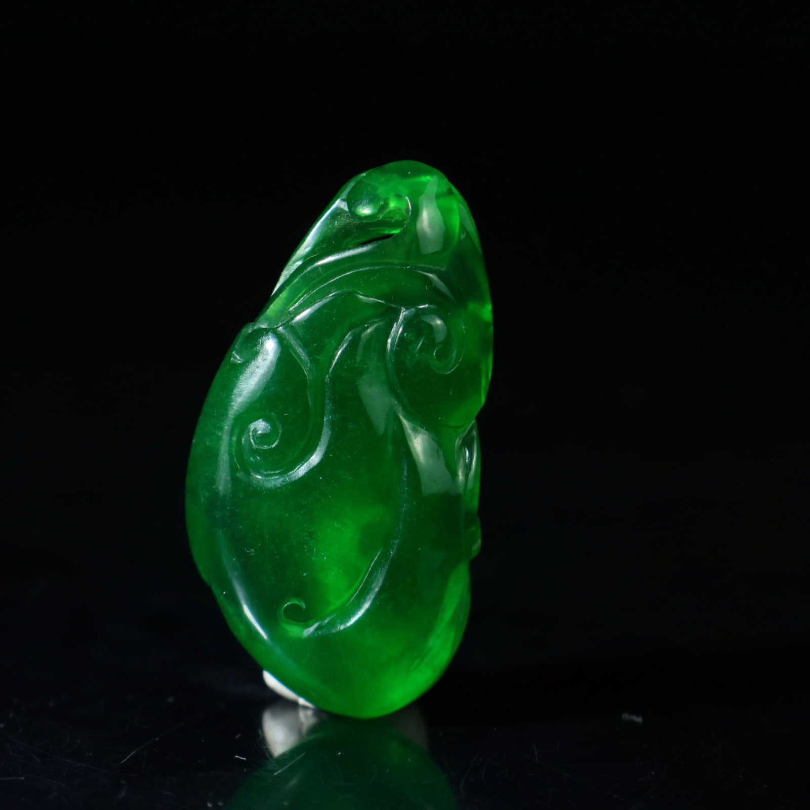 An Exquisite Pendant - 5