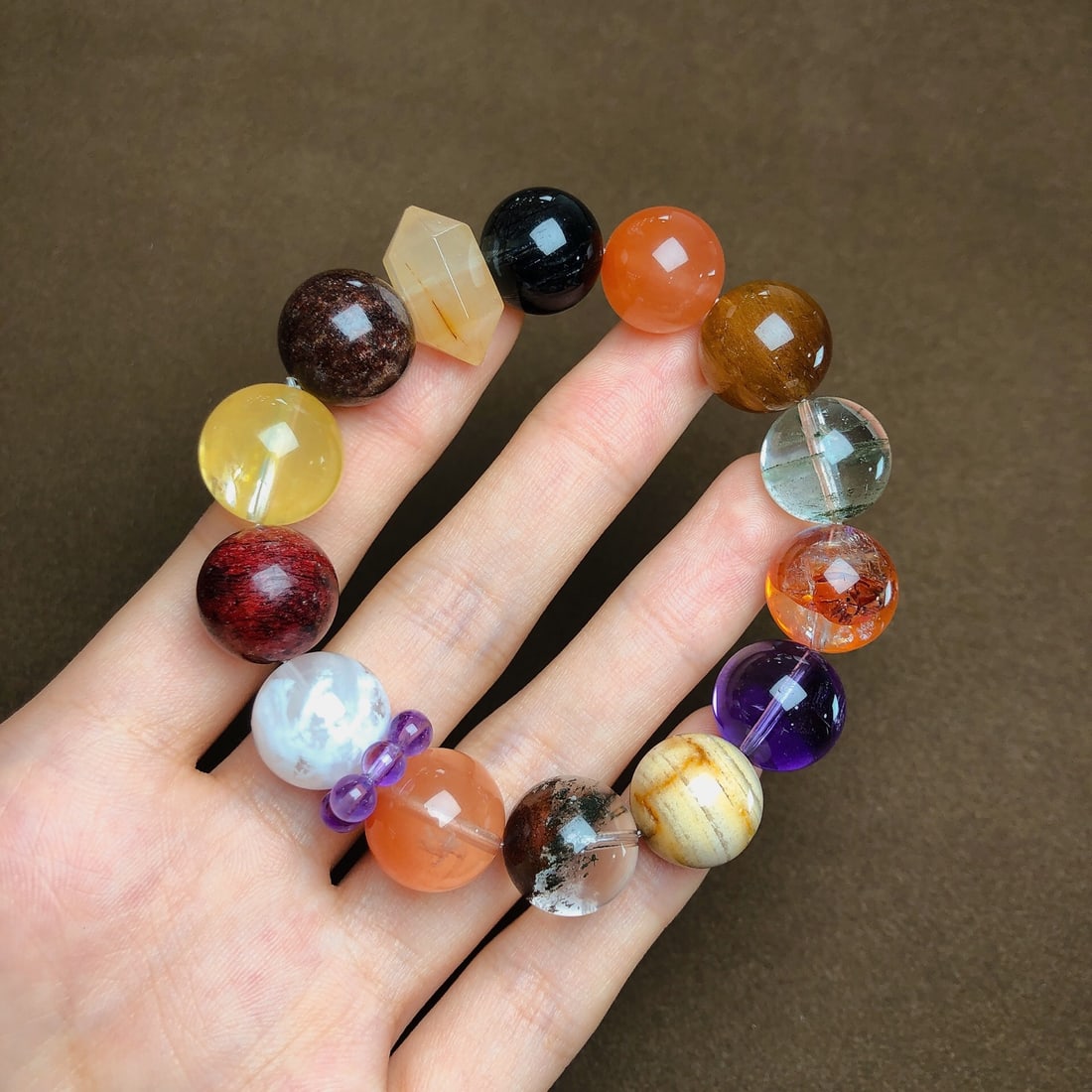 An Exquisite Crystal Bracelets (1 of 9)
