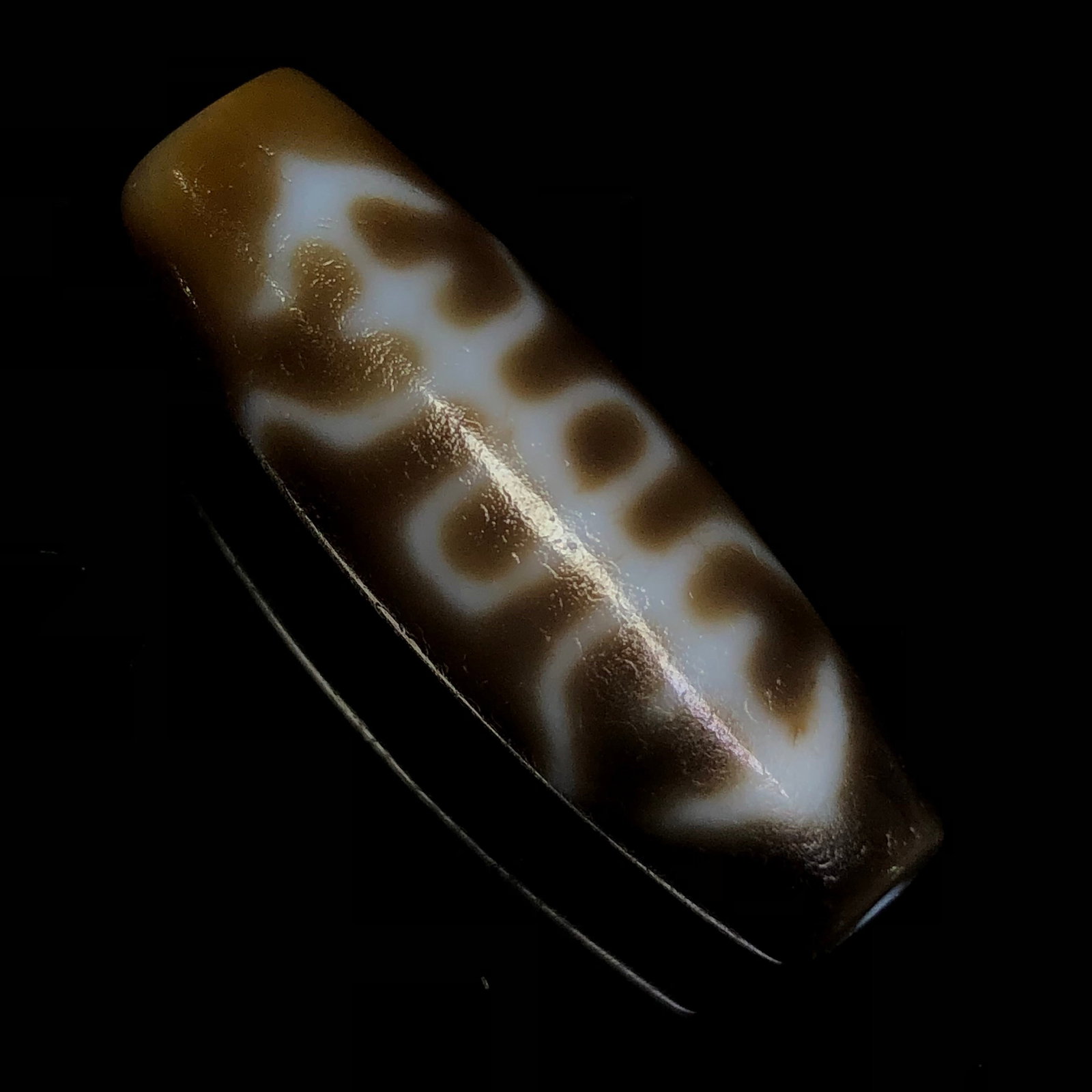 An Exquisite Dzi Bead Pendant - 2