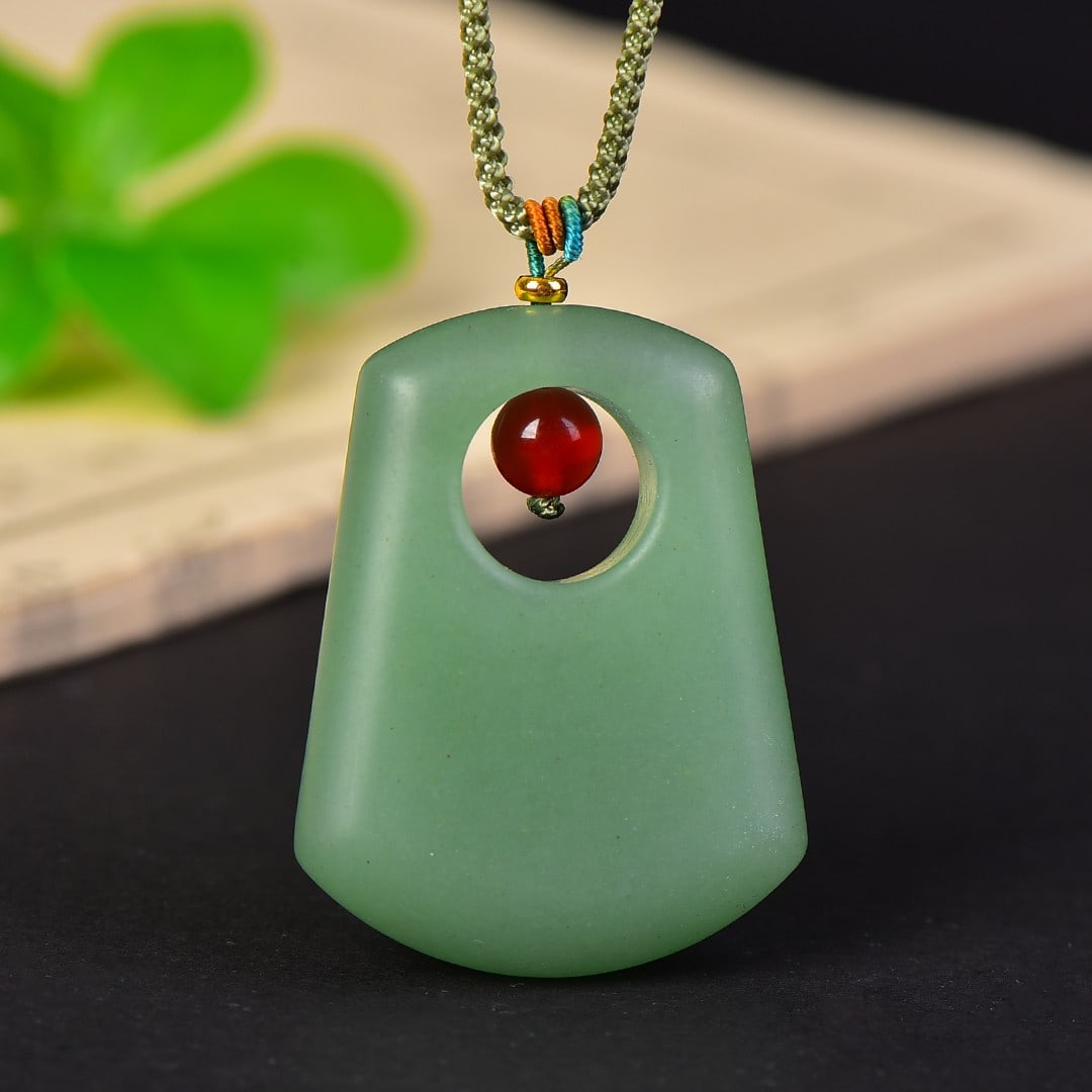 An Exquisite Jasper Pendant - 2