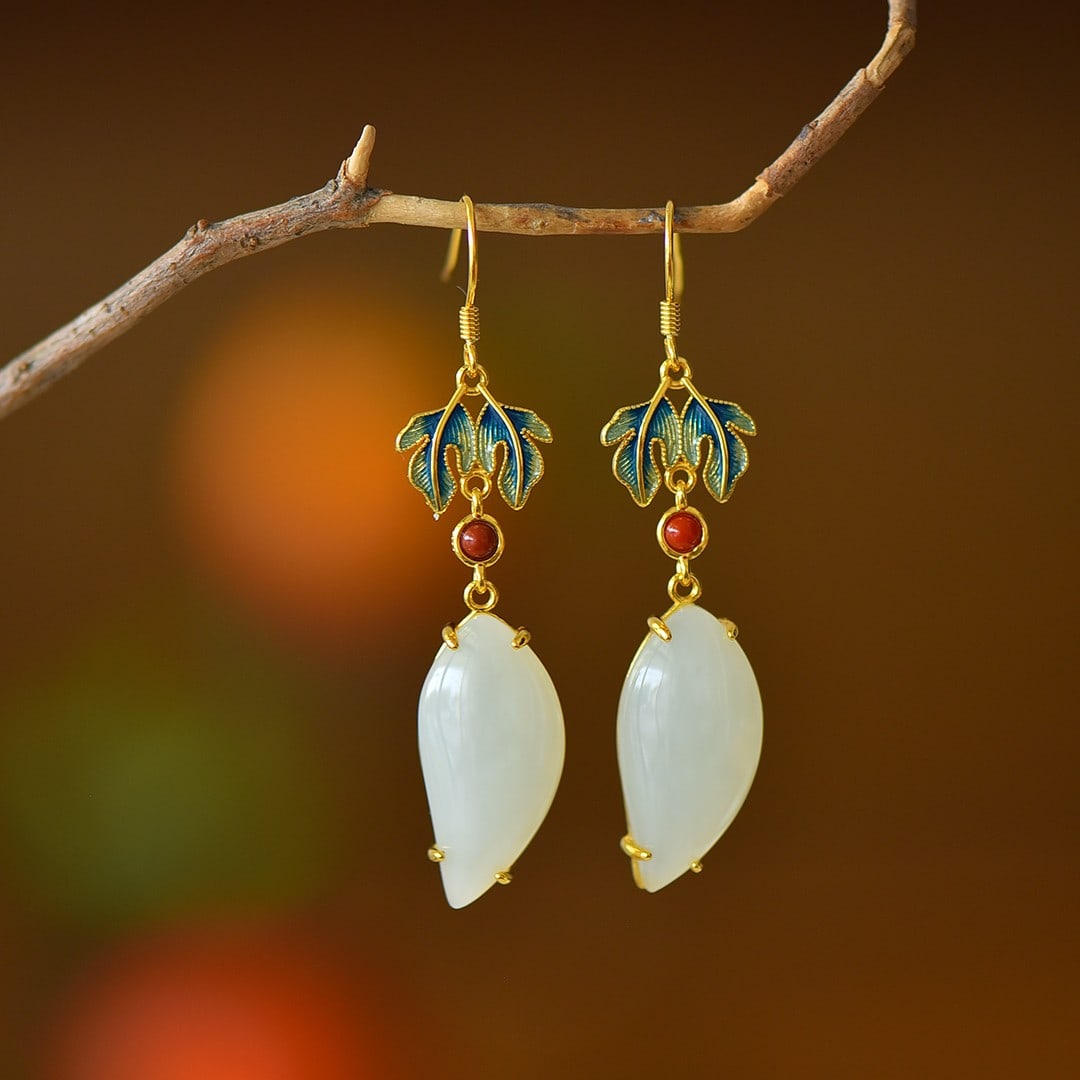 A Pair of Exquisite Sterling Silver-Gold Plated Inlaid White Jade Enamel Earrings: A Pair of Exquisite Sterling Silver-Gold Plated Inlaid White Jade Enamel Earrings,Size:0.5inx1in