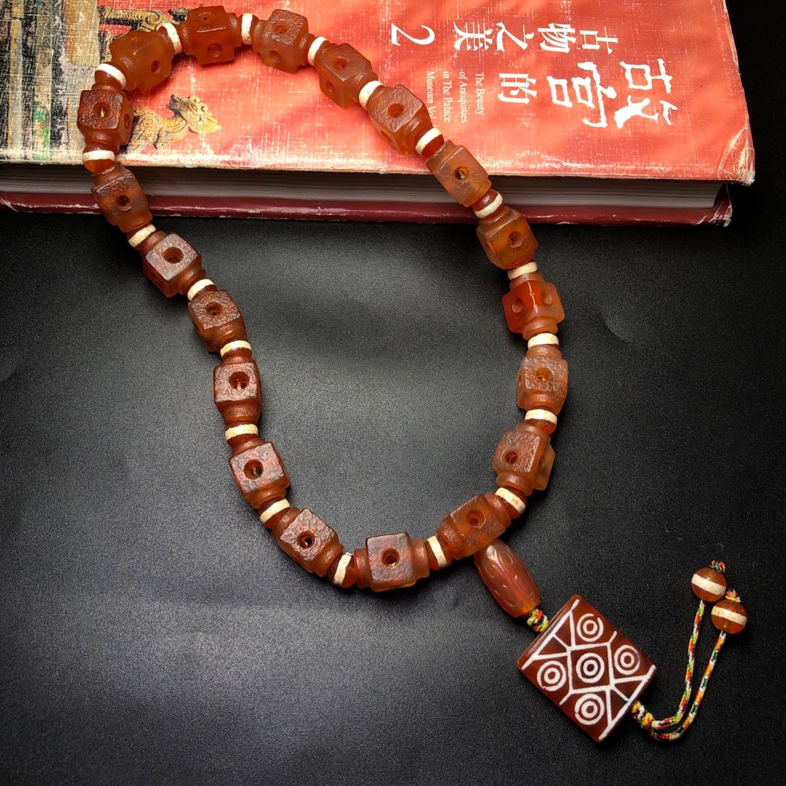 A Precious Agate Bracelets - 5