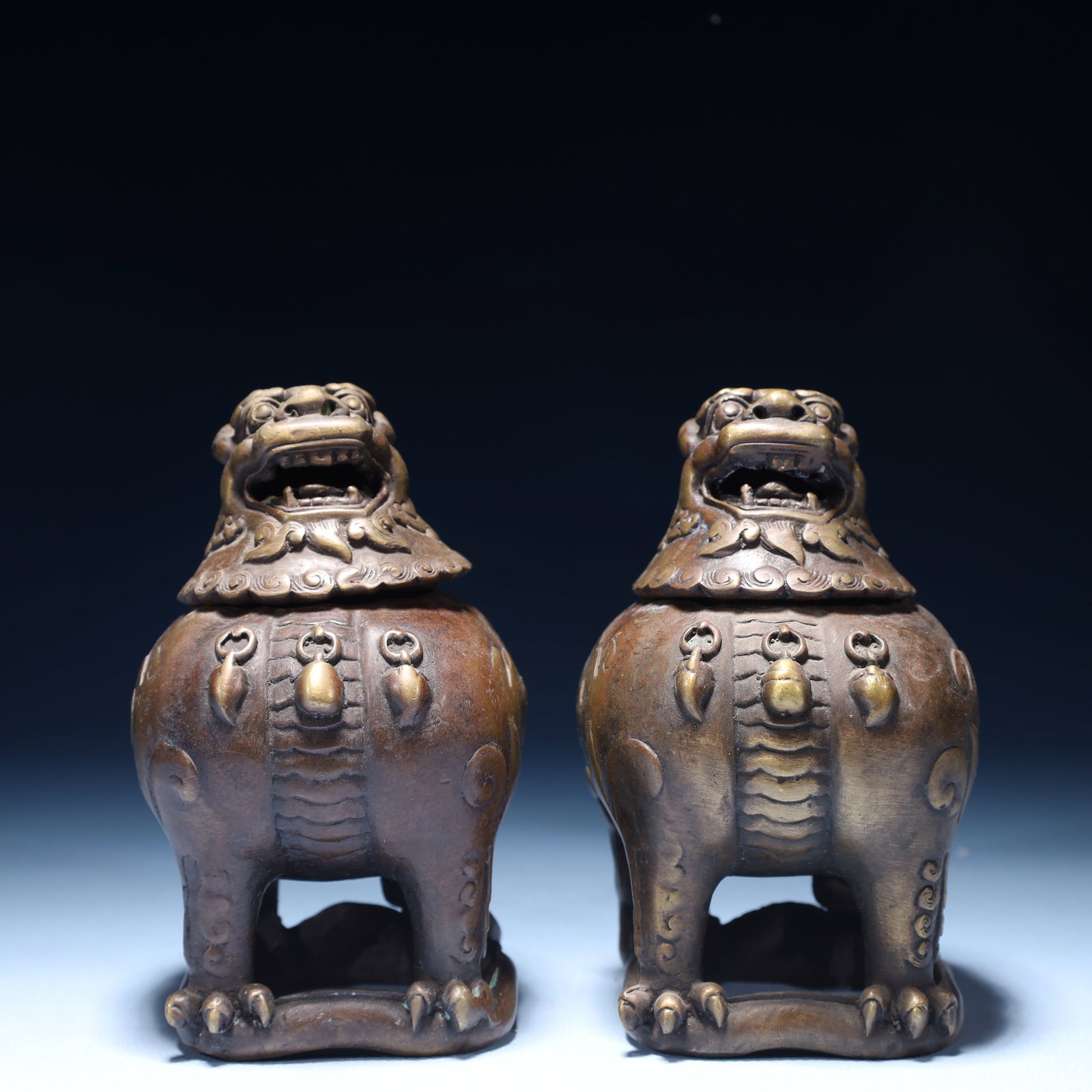 A Pair of Exquisite Bronze Auspicious Beast Ornaments (1 of 8)