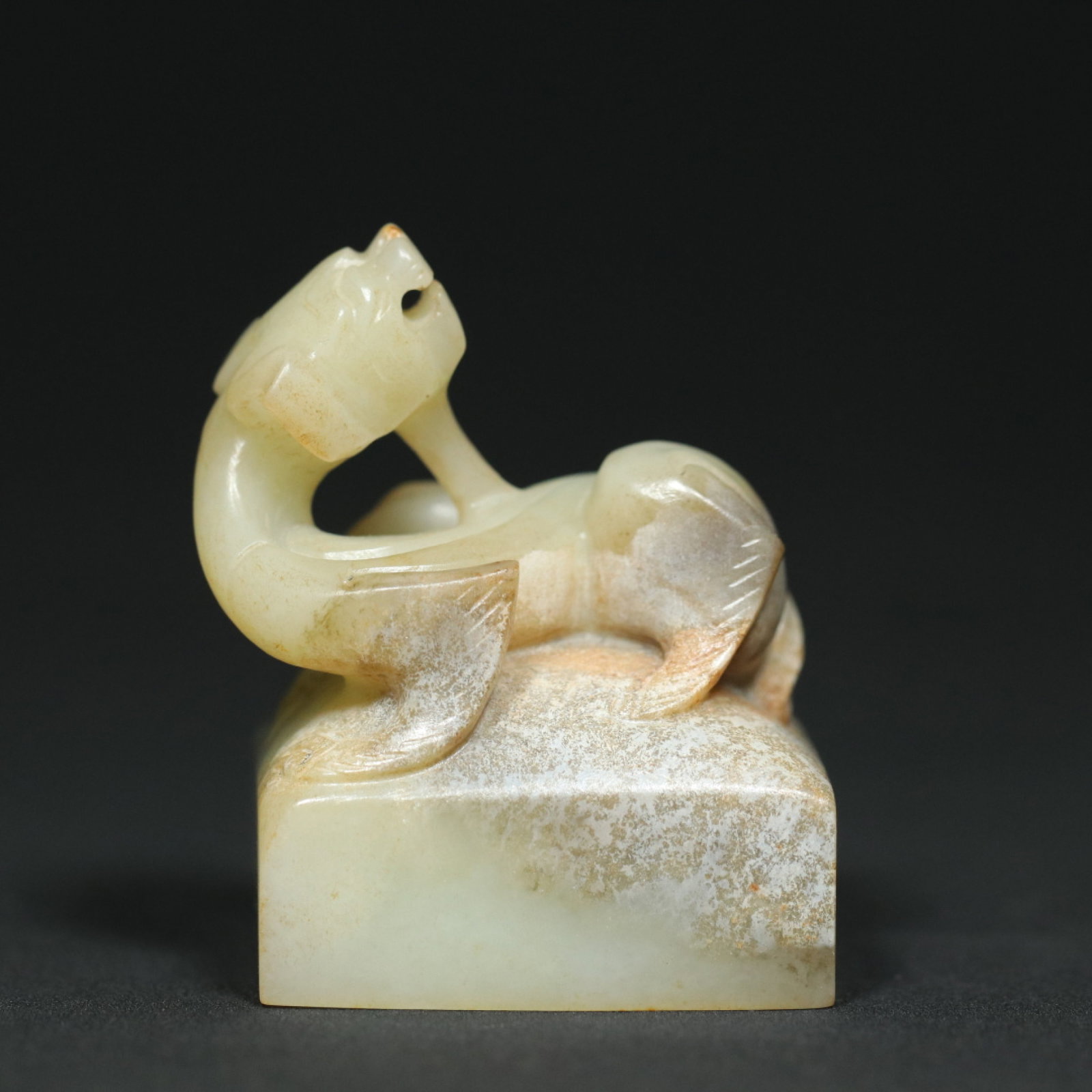 An Exquisite White Jade Chi-Dragon Pattern Seal - 4