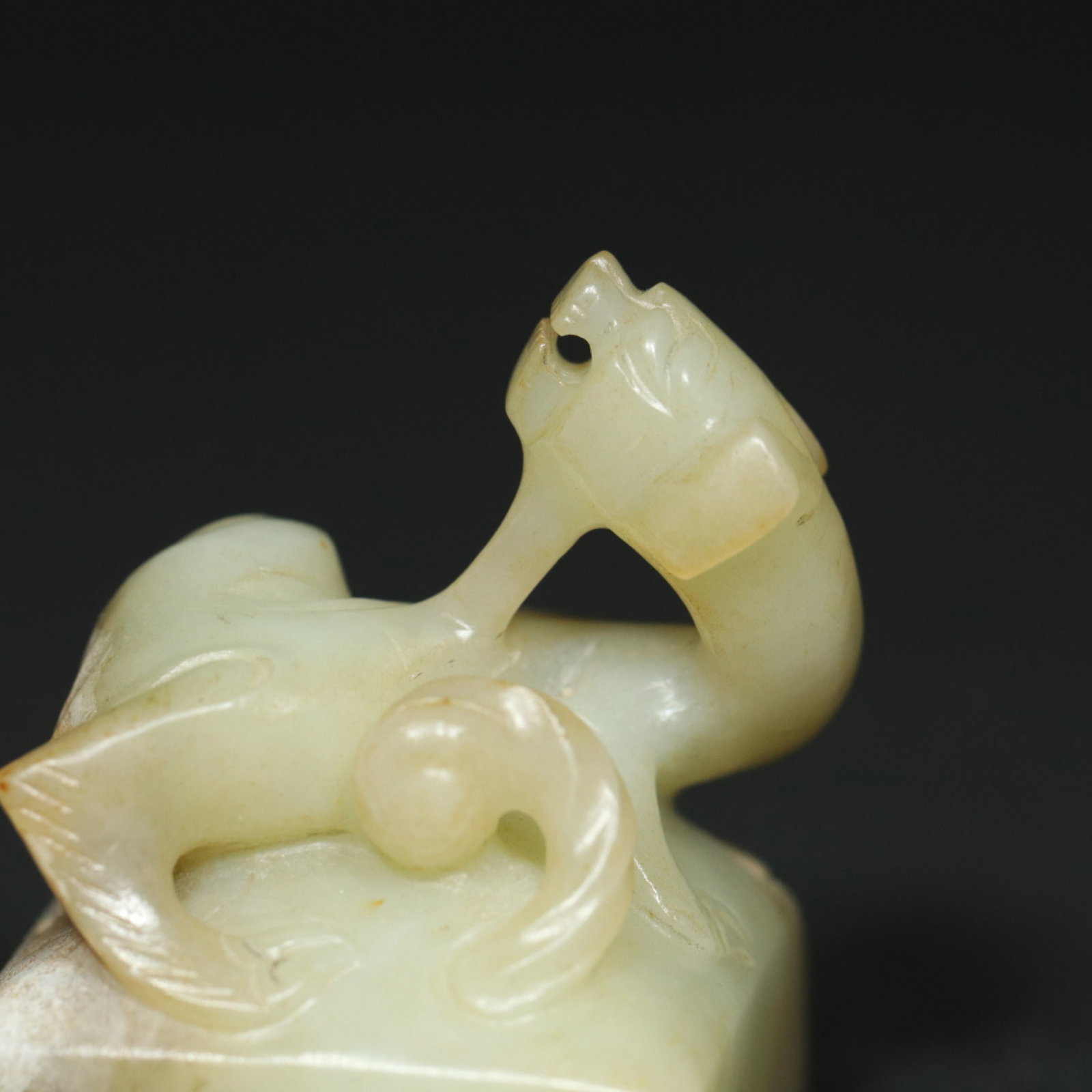 An Exquisite White Jade Chi-Dragon Pattern Seal - 8